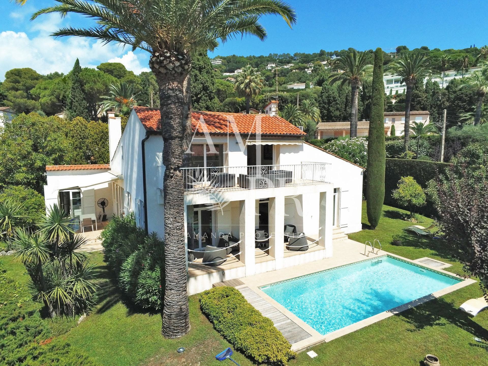 Casa nel Cannes, Provence-Alpes-Côte d'Azur 10701401