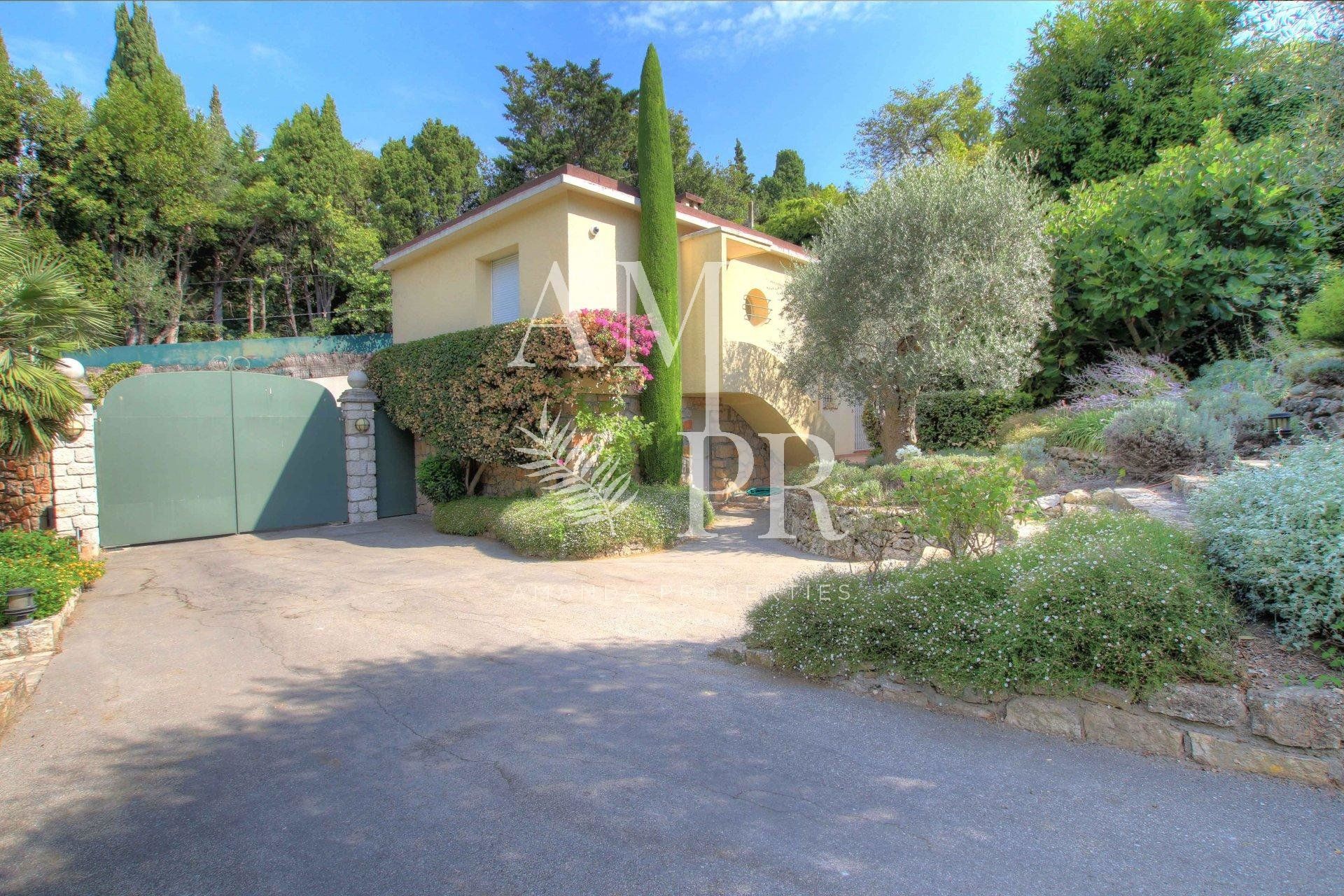 casa en Cannes, Provence-Alpes-Côte d'Azur 10701404