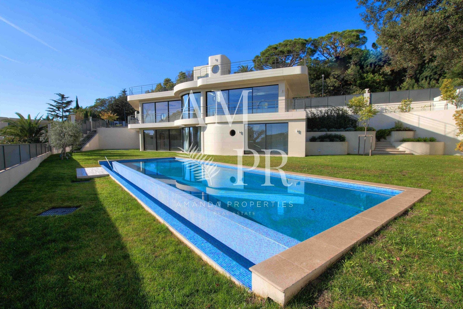 casa en cannes, Provenza-Alpes-Costa Azul 10701420