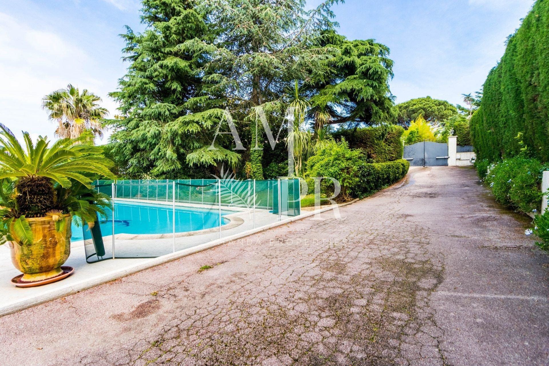 Huis in Cannes, Provence-Alpes-Côte d'Azur 10701425