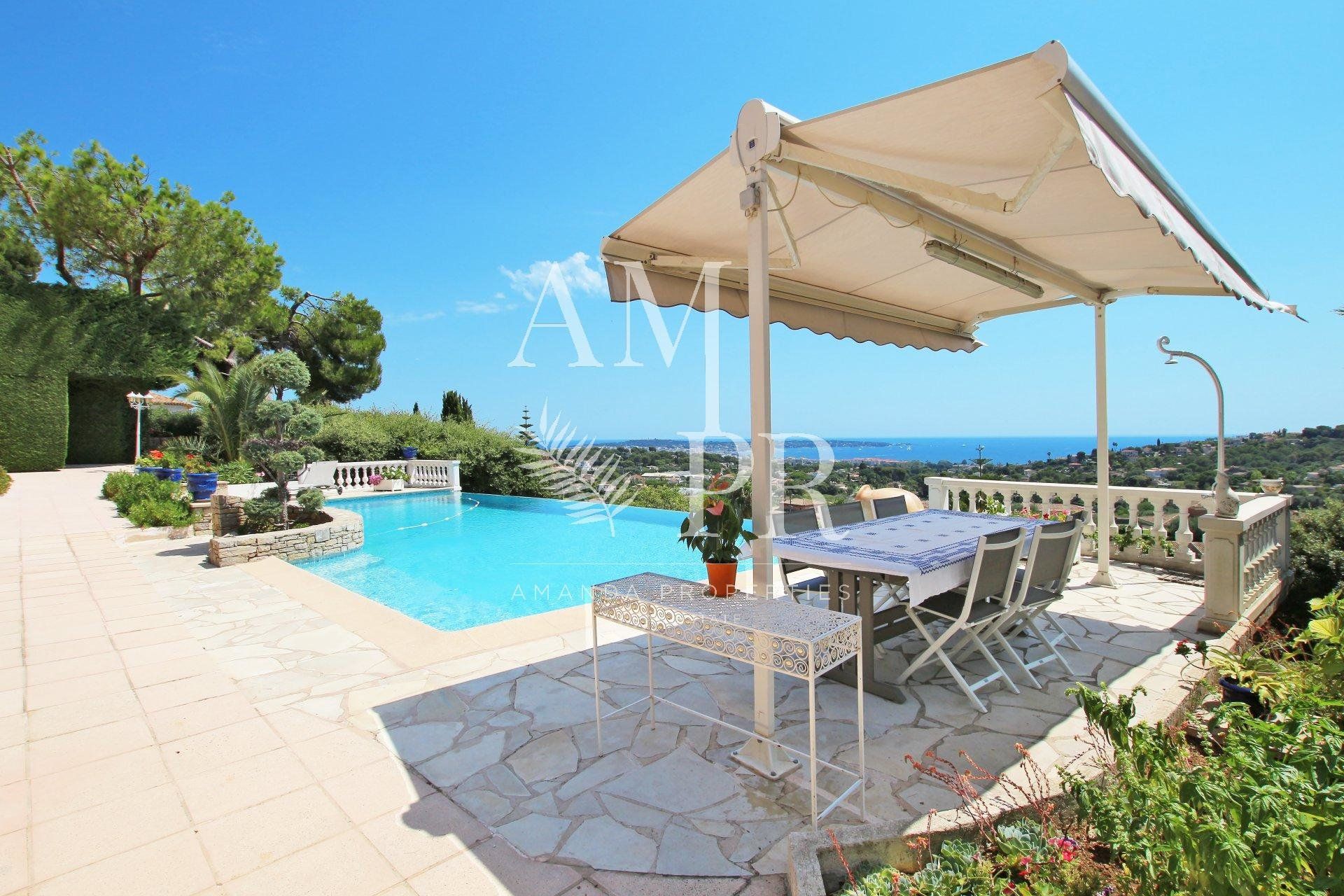 Будинок в Antibes, Provence-Alpes-Côte d'Azur 10701428