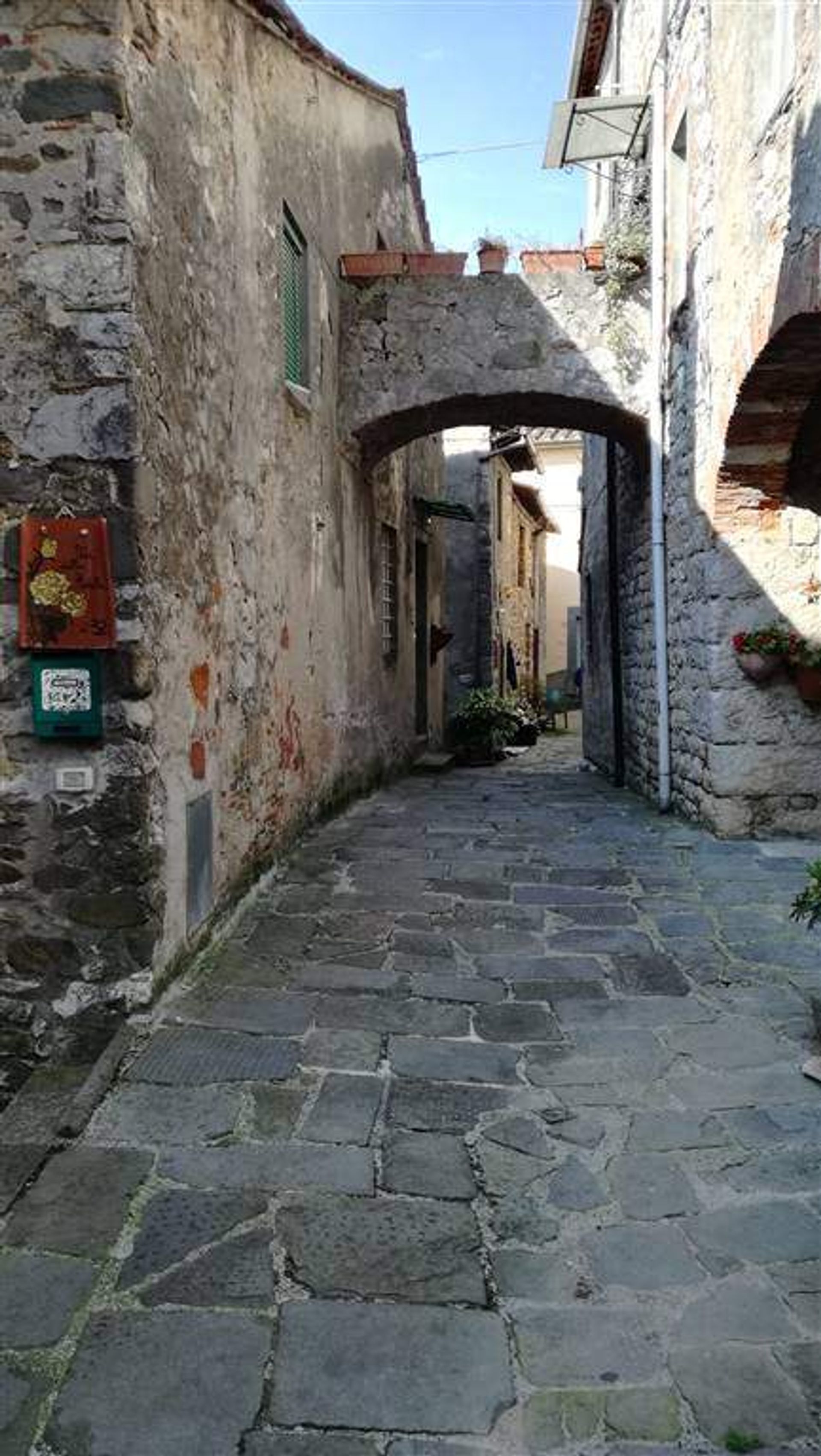 House in Borgo a Mozzano, Tuscany 10701473