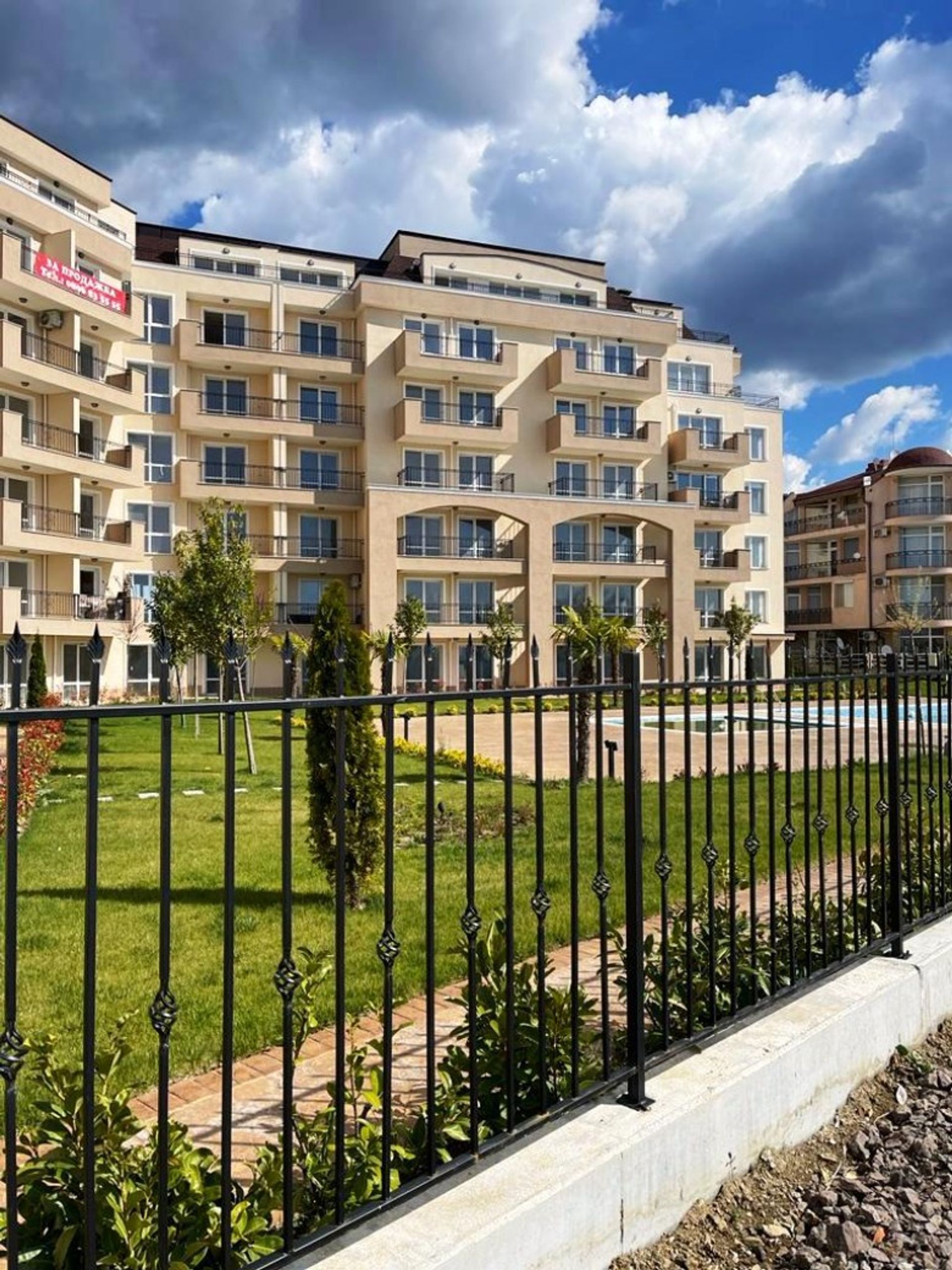 Condominio en Sveti Vlas, Burgas 10701628