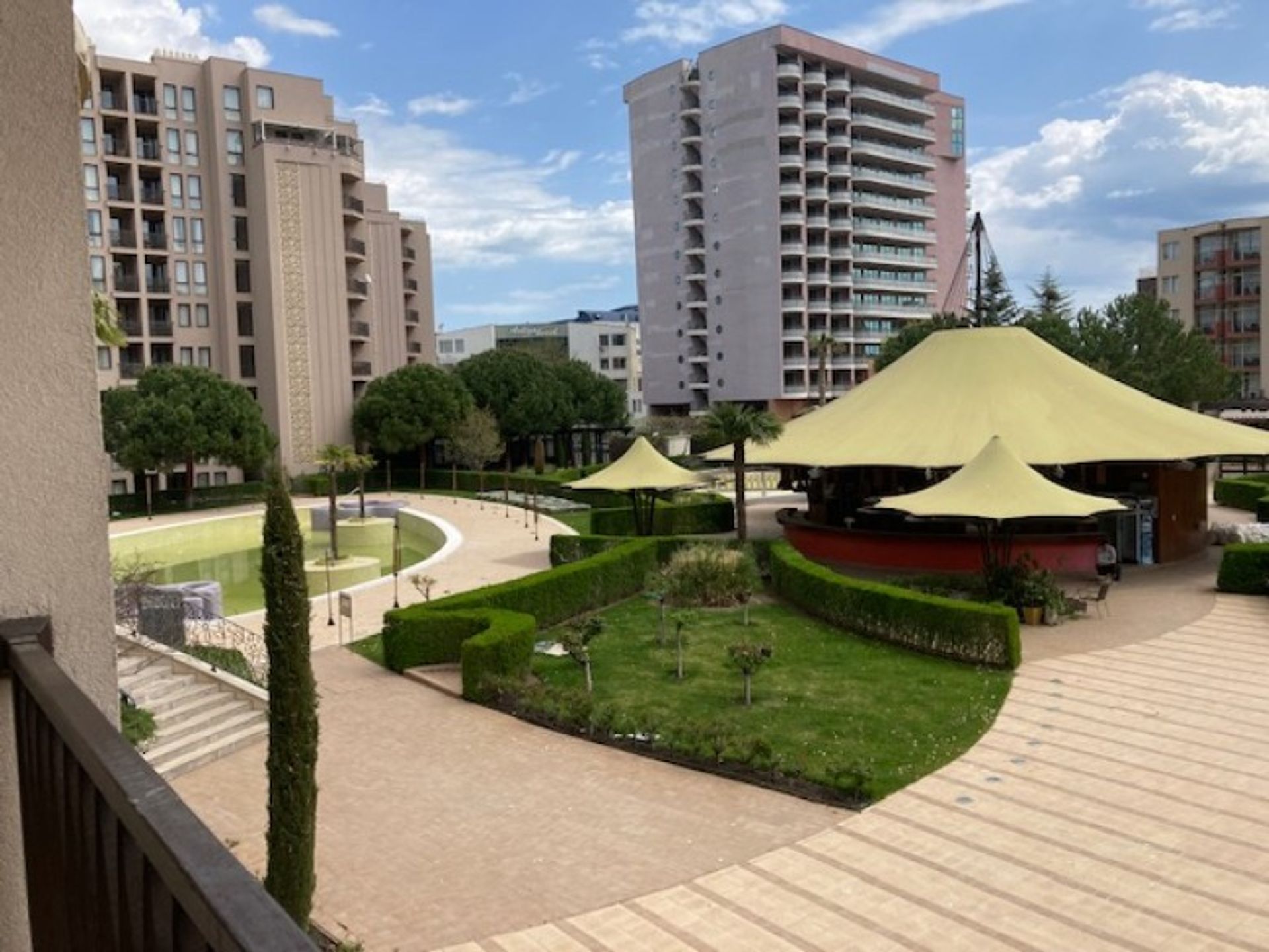 Condominium in , Burgas 10701634