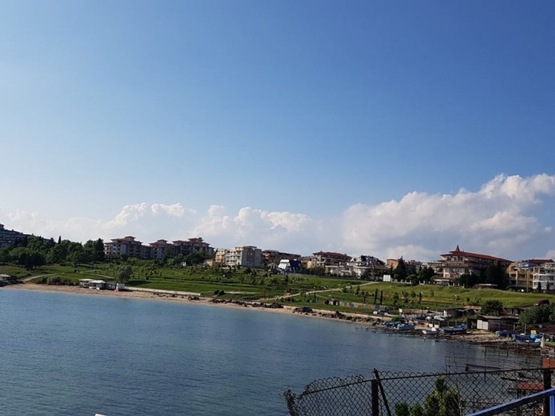 Condominium dans Ravda, Burgas 10701682