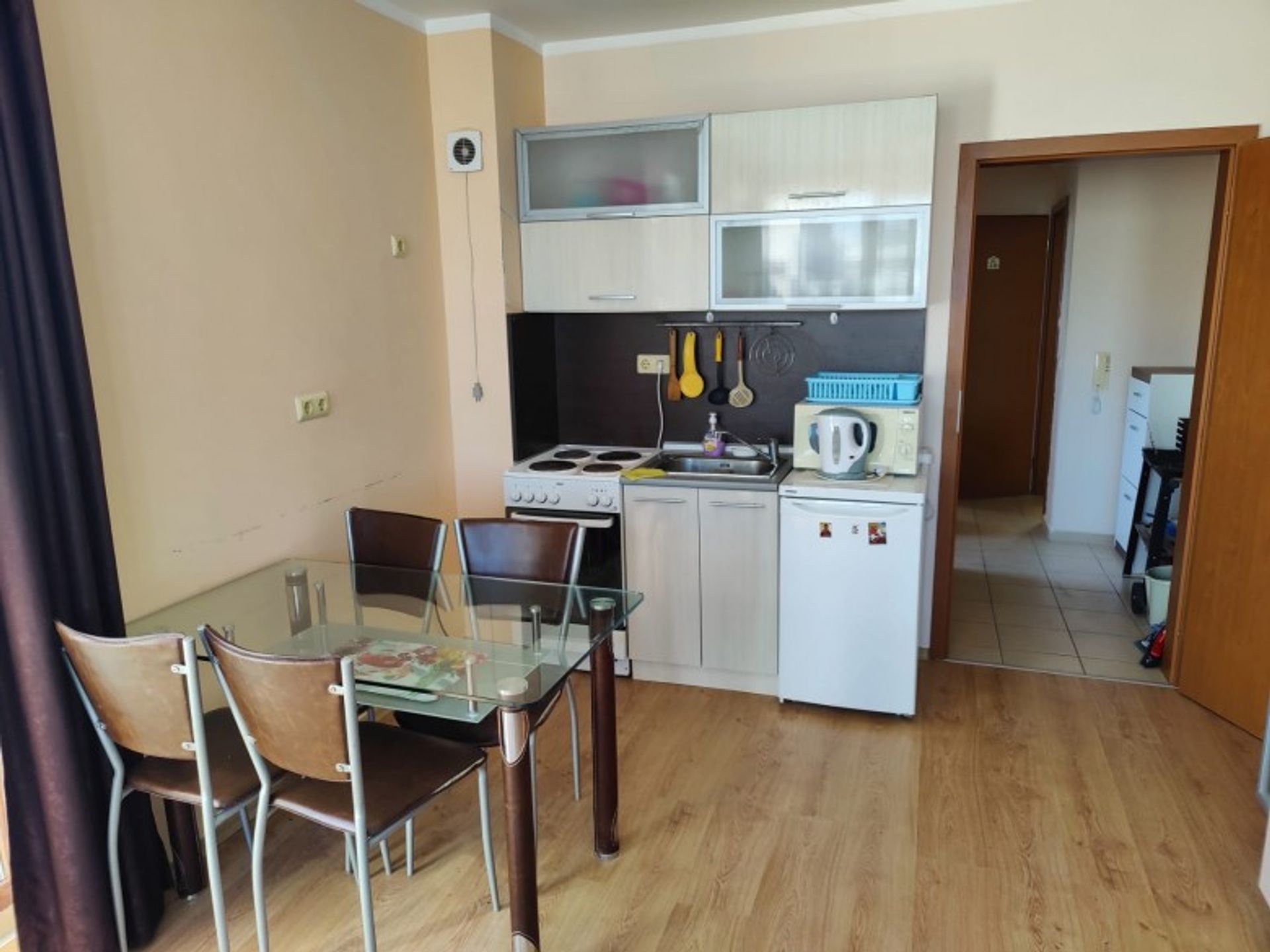 Condominio en Nesebar, Burgas 10701696