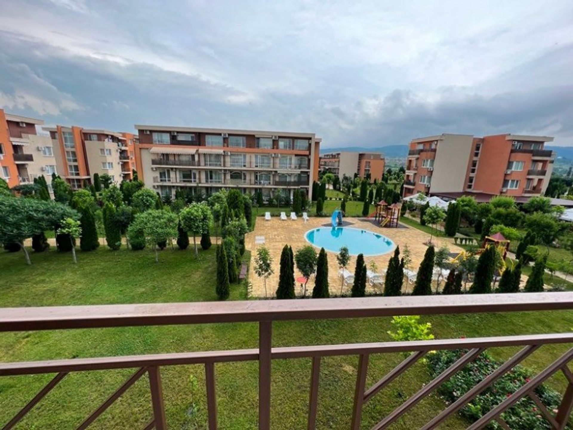 Condominio en Nesebar, Burgas 10701718