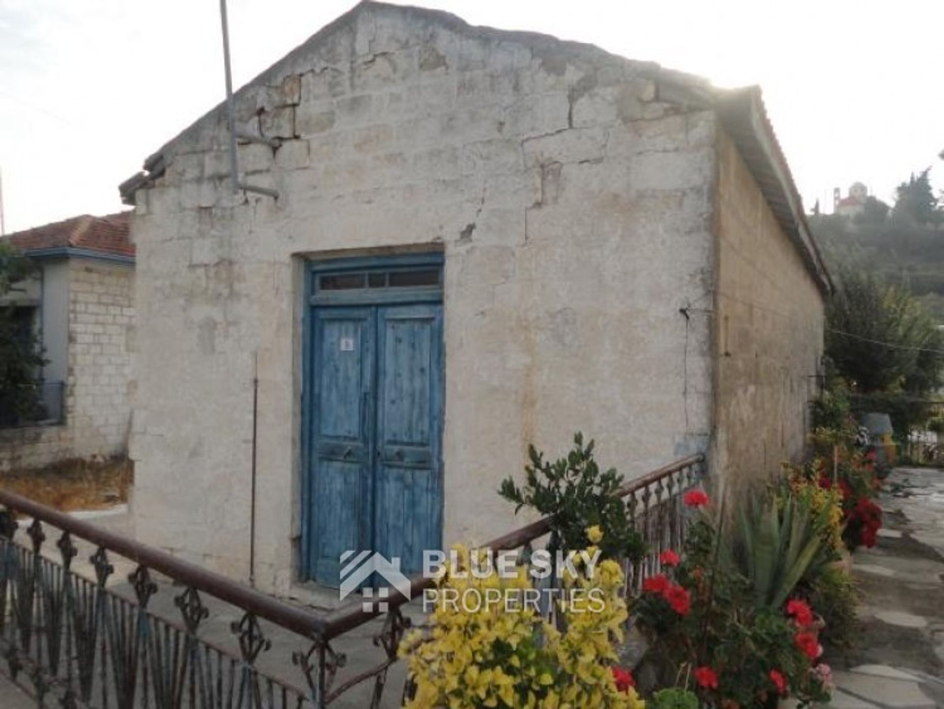 House in Soularavia, Lemesos 10702134