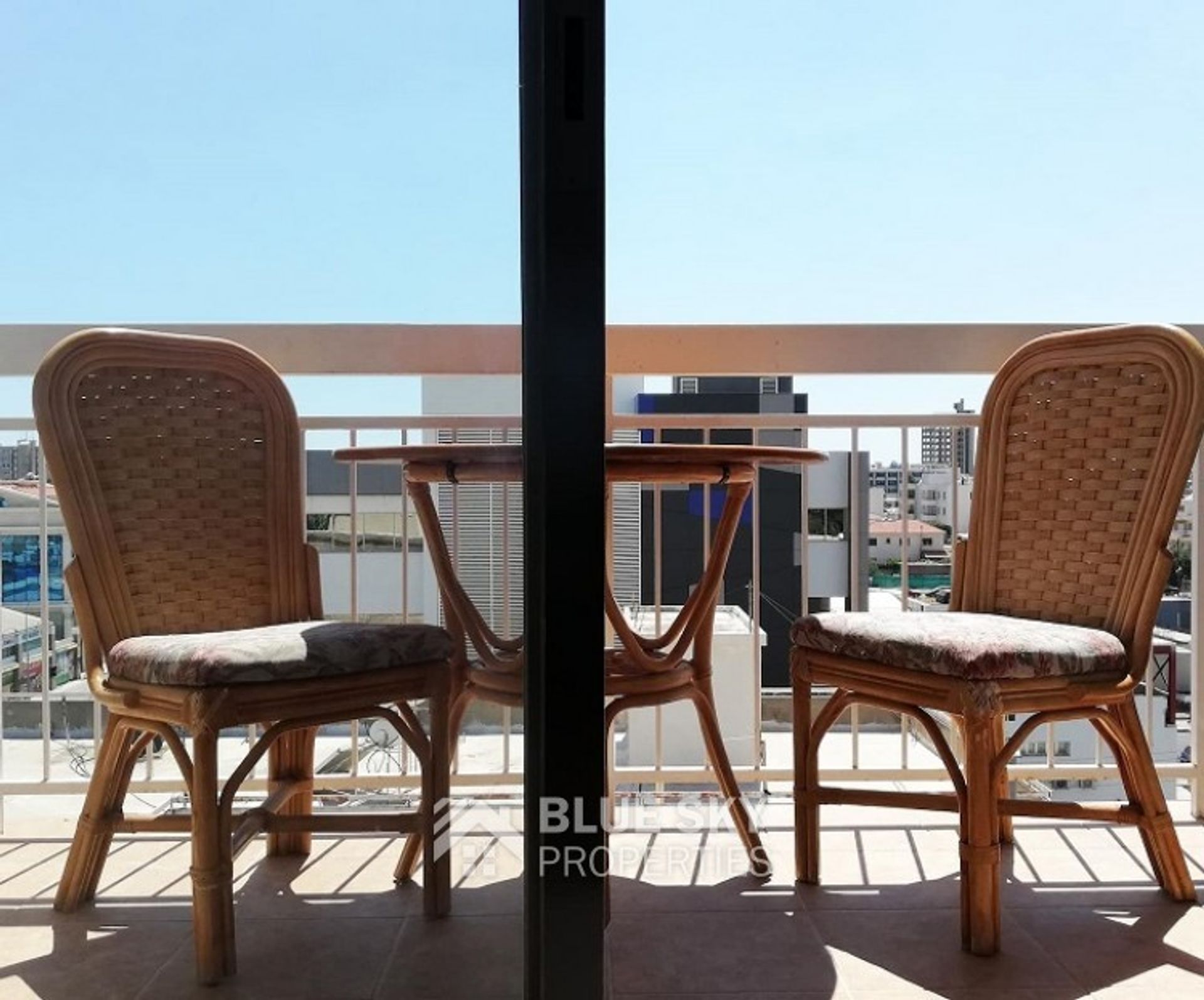 Condominium in Limassol, Limassol 10702607