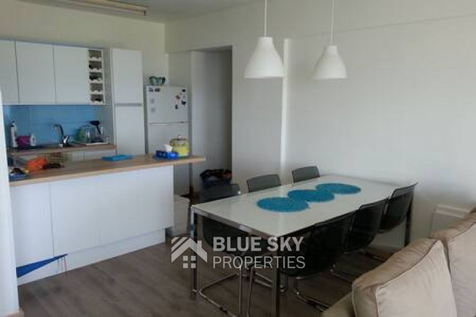 Condominium in Limassol, Limassol 10702946