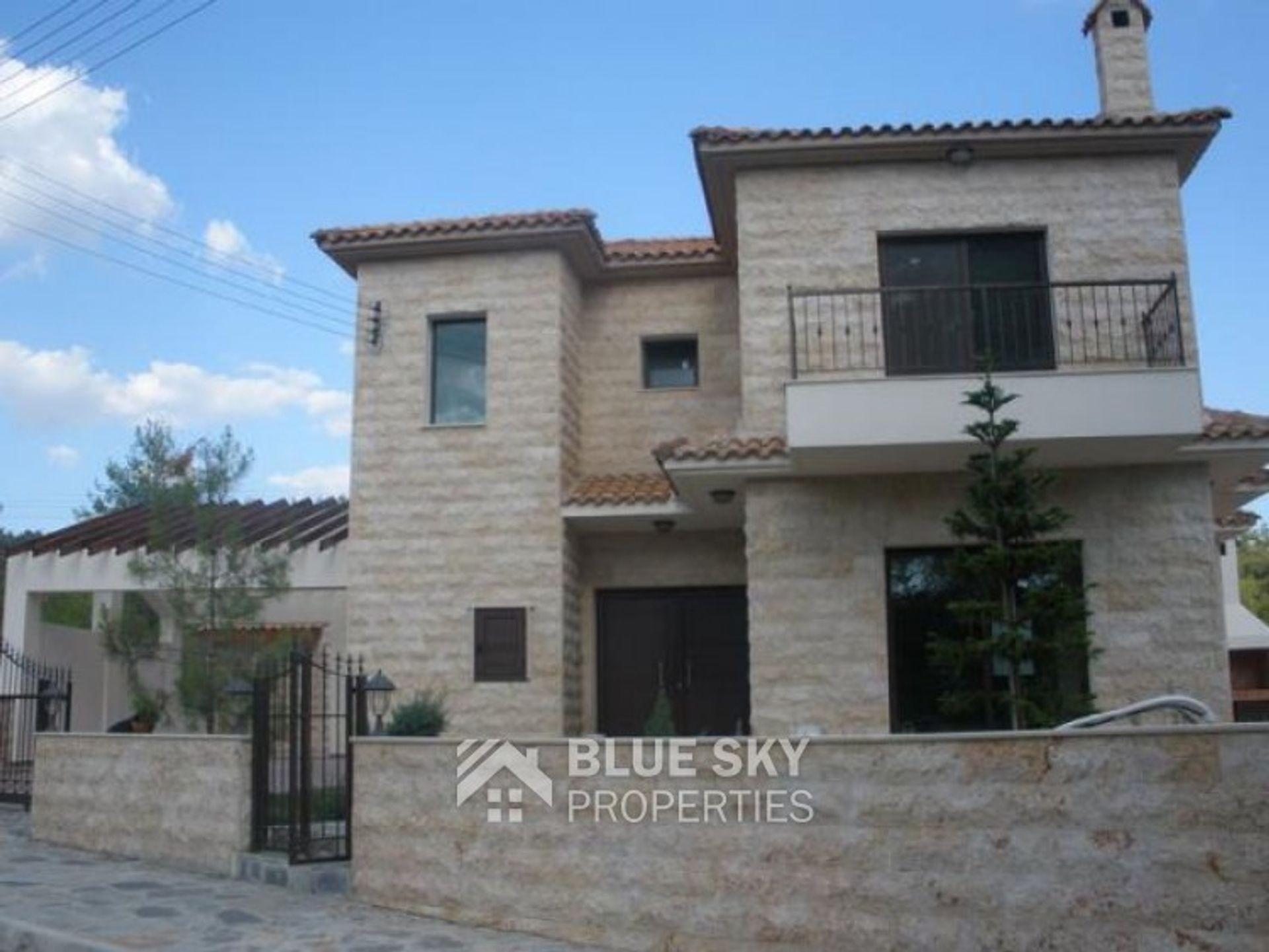 House in Moniatis, Limassol 10703204