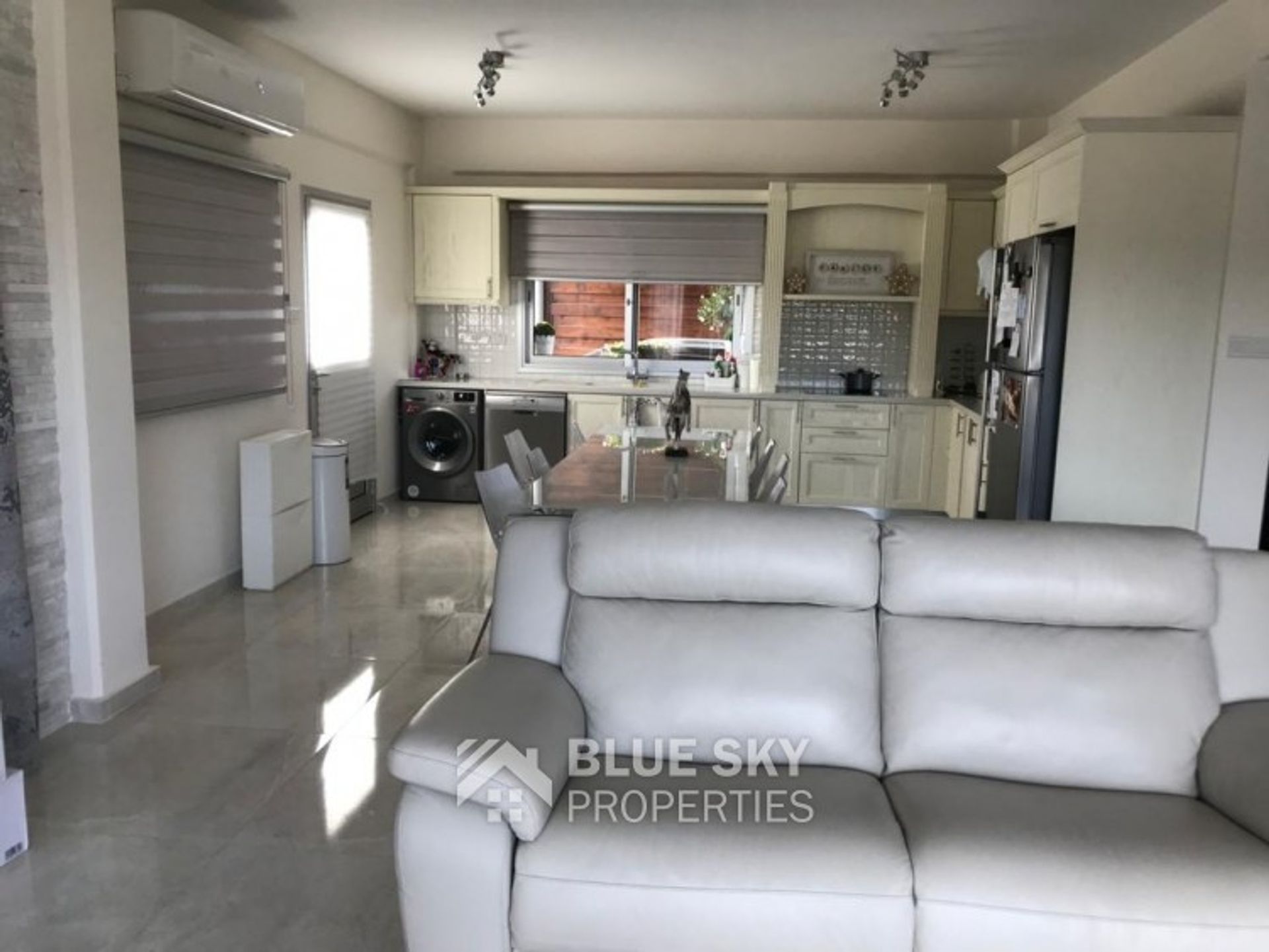 House in Pyrgos, Larnaka 10703392