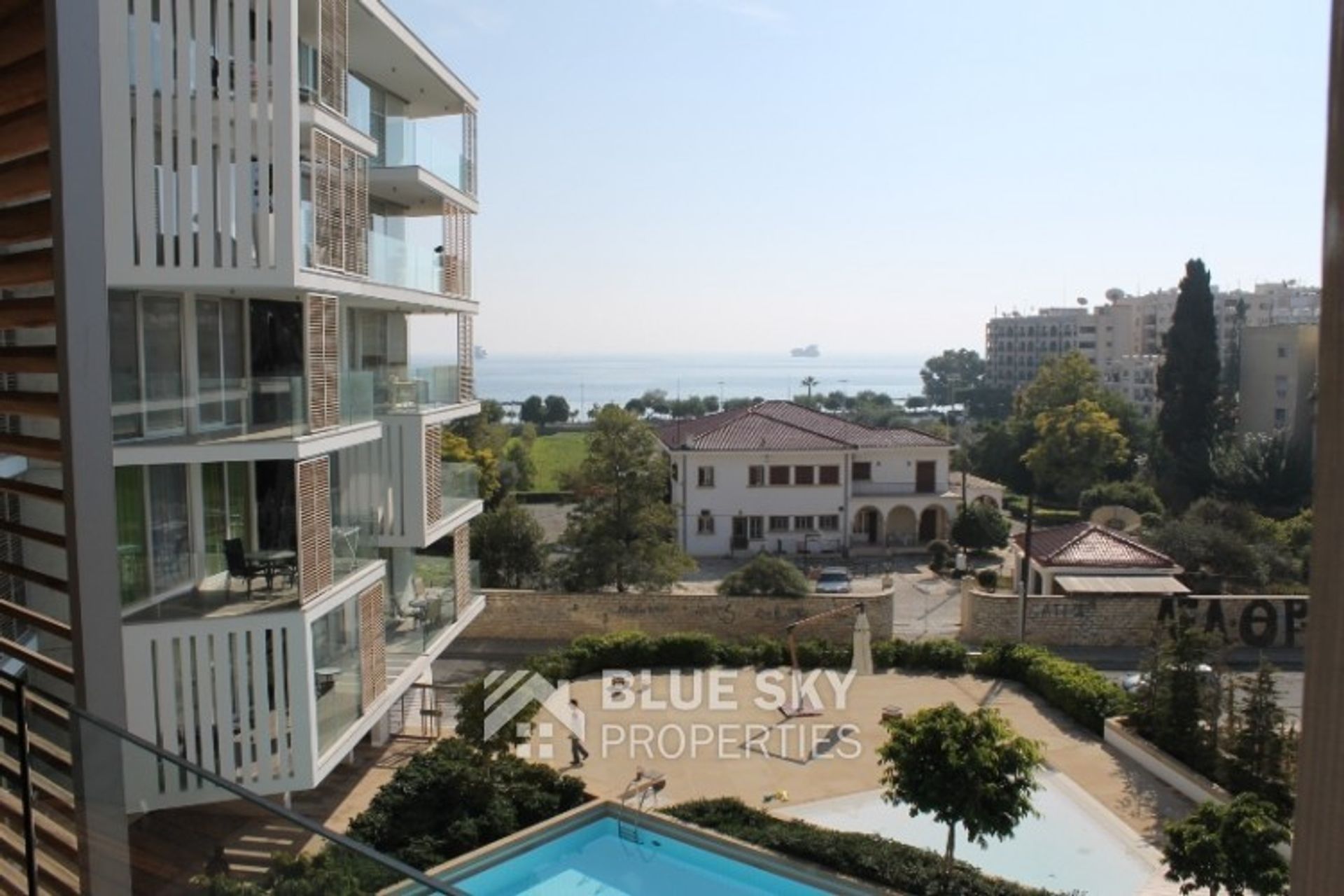 Condominium dans Limassol, Limassol 10703488