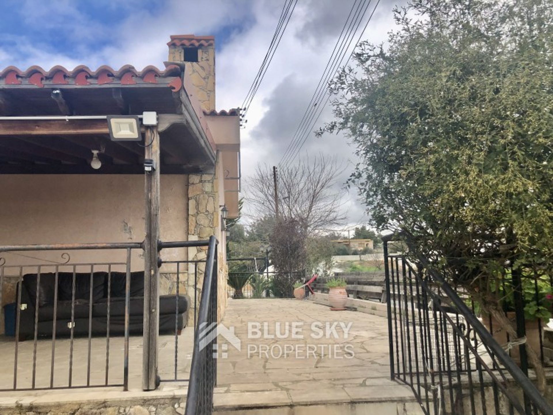 Rumah di Pano Kivides, Limassol 10703492