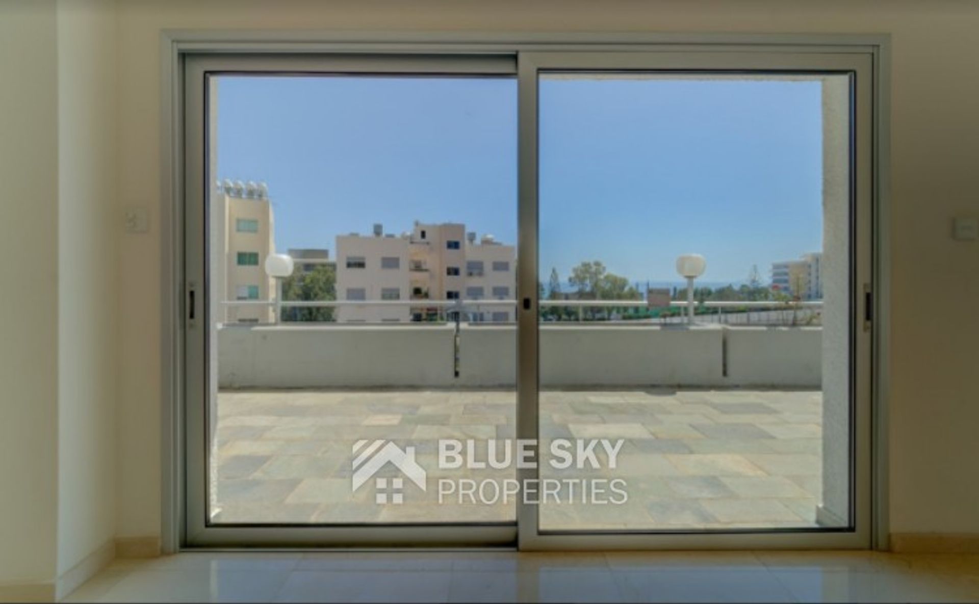 Condominio nel Agios Tychon, Larnaca 10703951