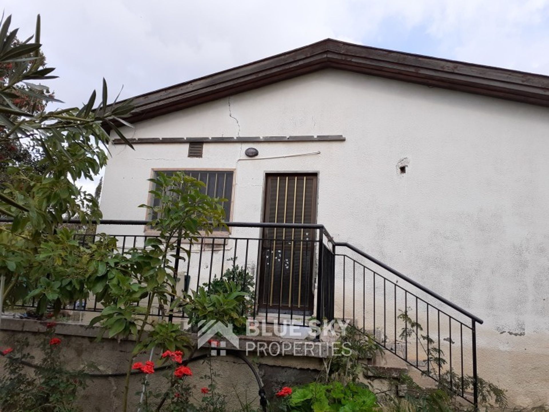 rumah dalam Emba, Paphos 10705275