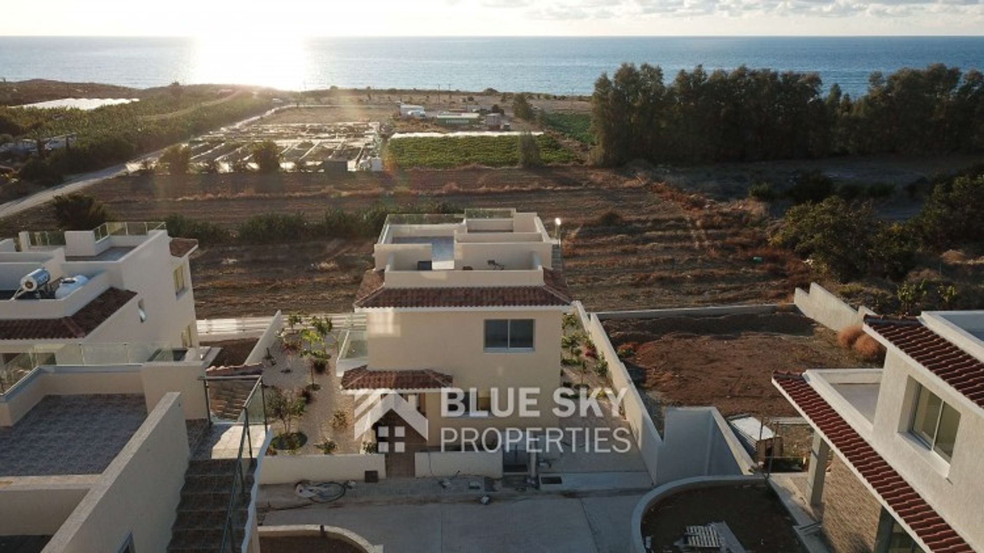 Haus im Kissonerga, Paphos 10705386