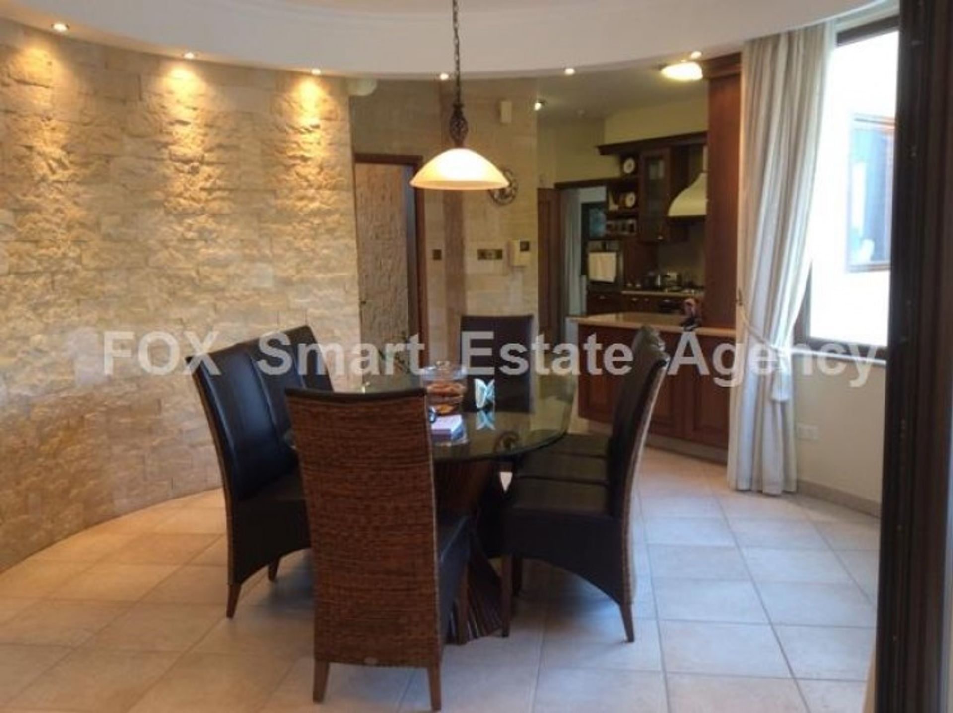 casa en Agios Athanasios, Limassol 10705939