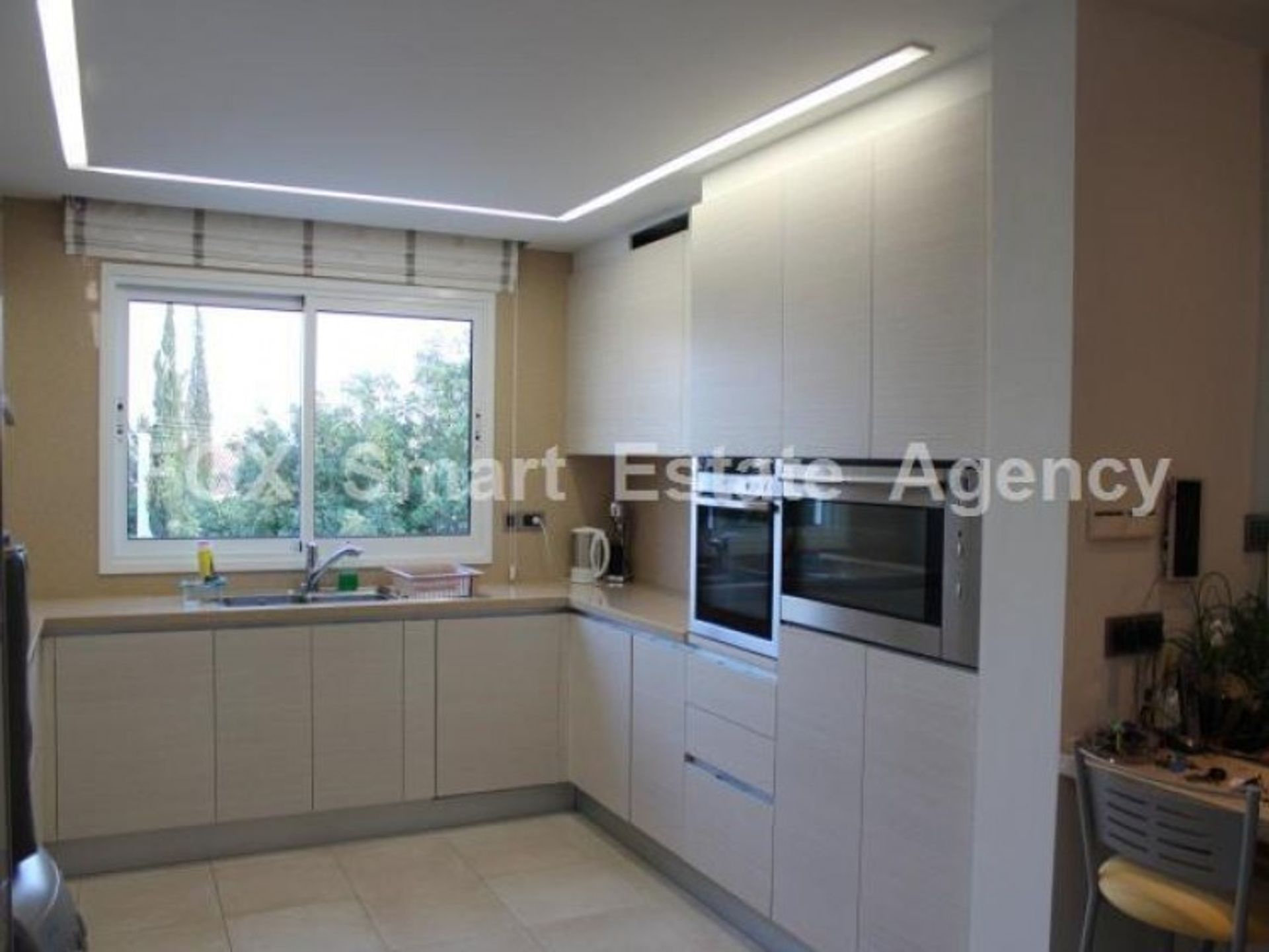 Huis in Limassol, Limassol 10706127