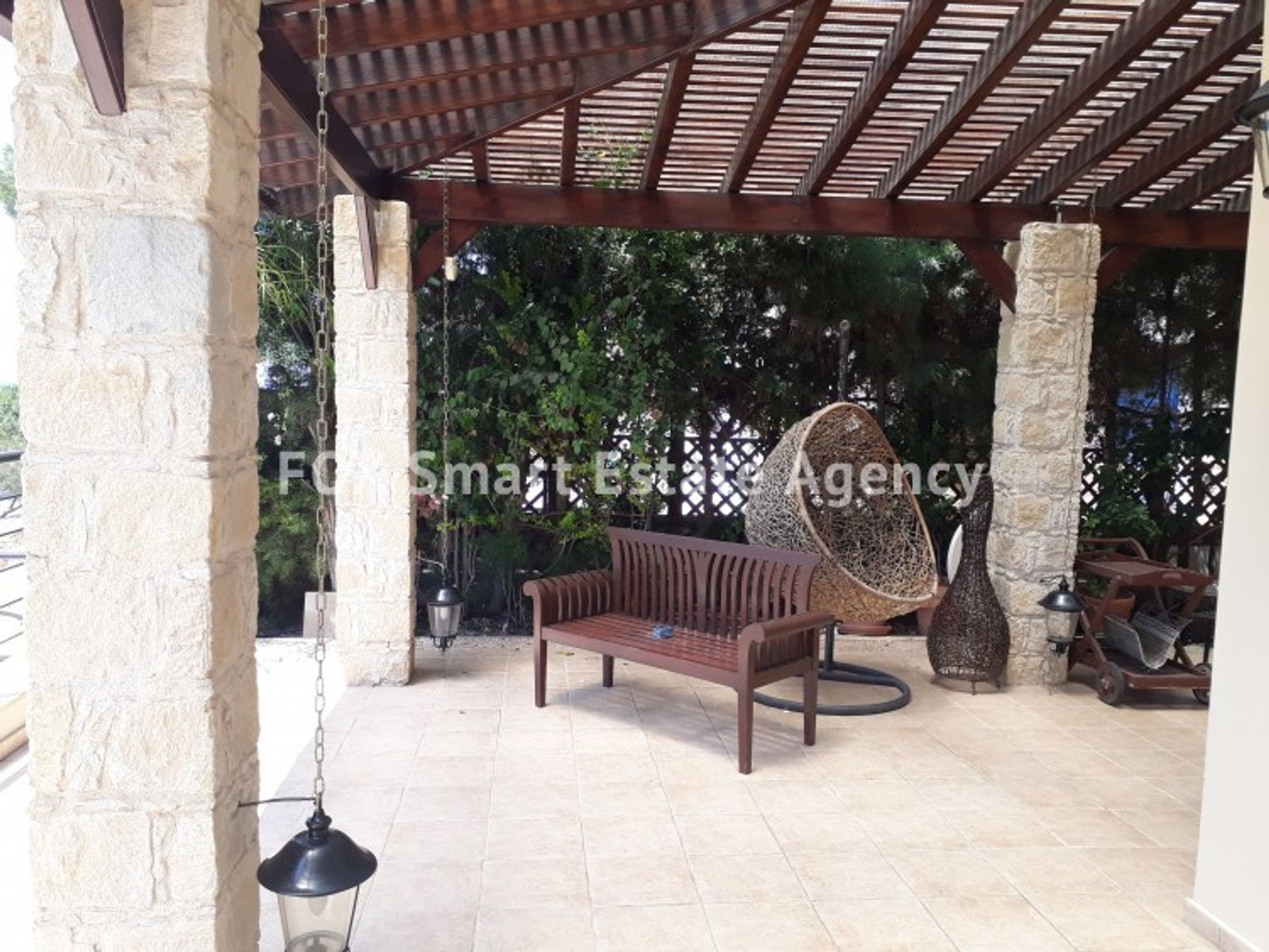 בַּיִת ב Agios Tychon, Limassol 10706284