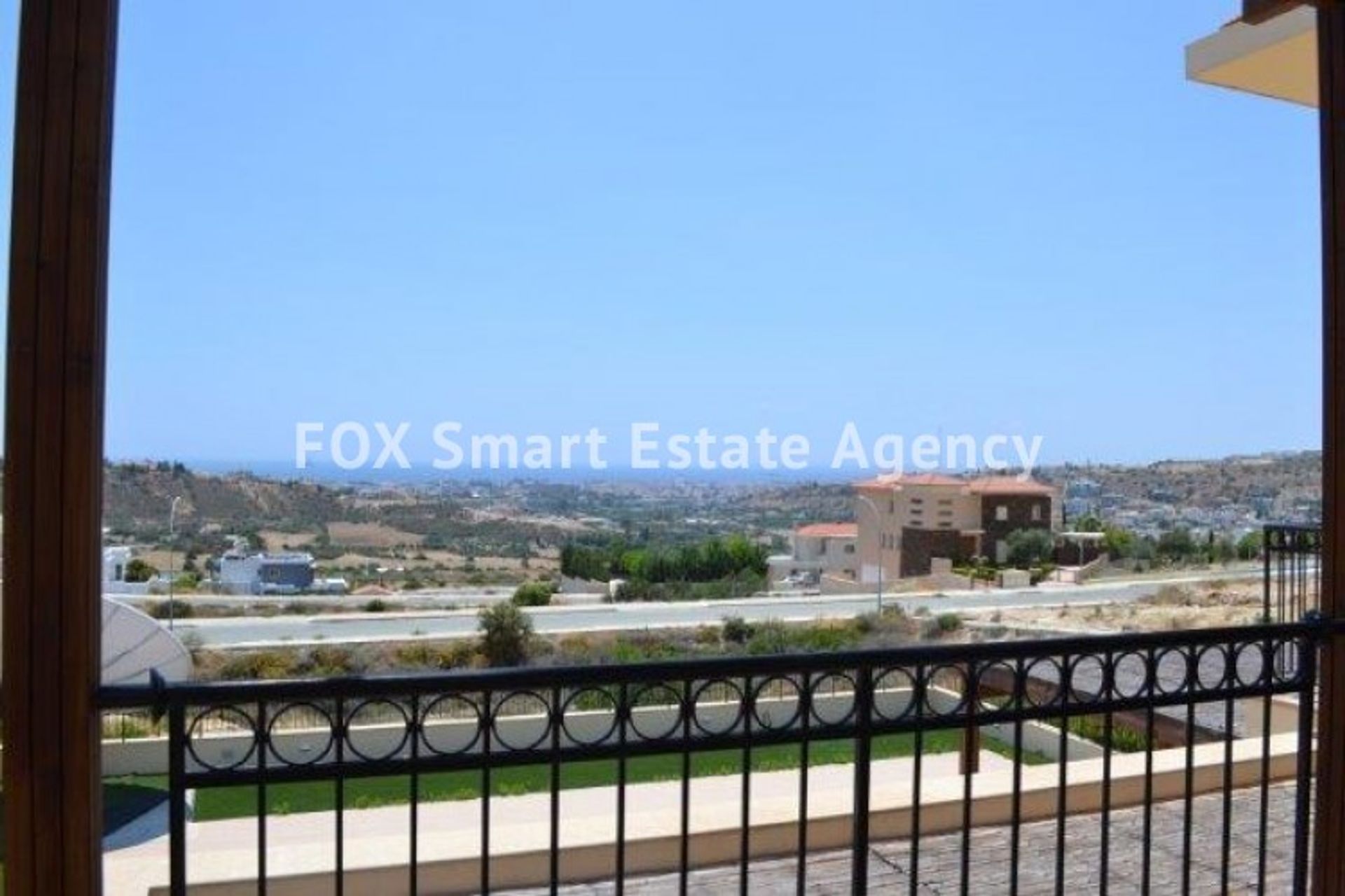 rumah dalam Germasogeia, Limassol 10706440