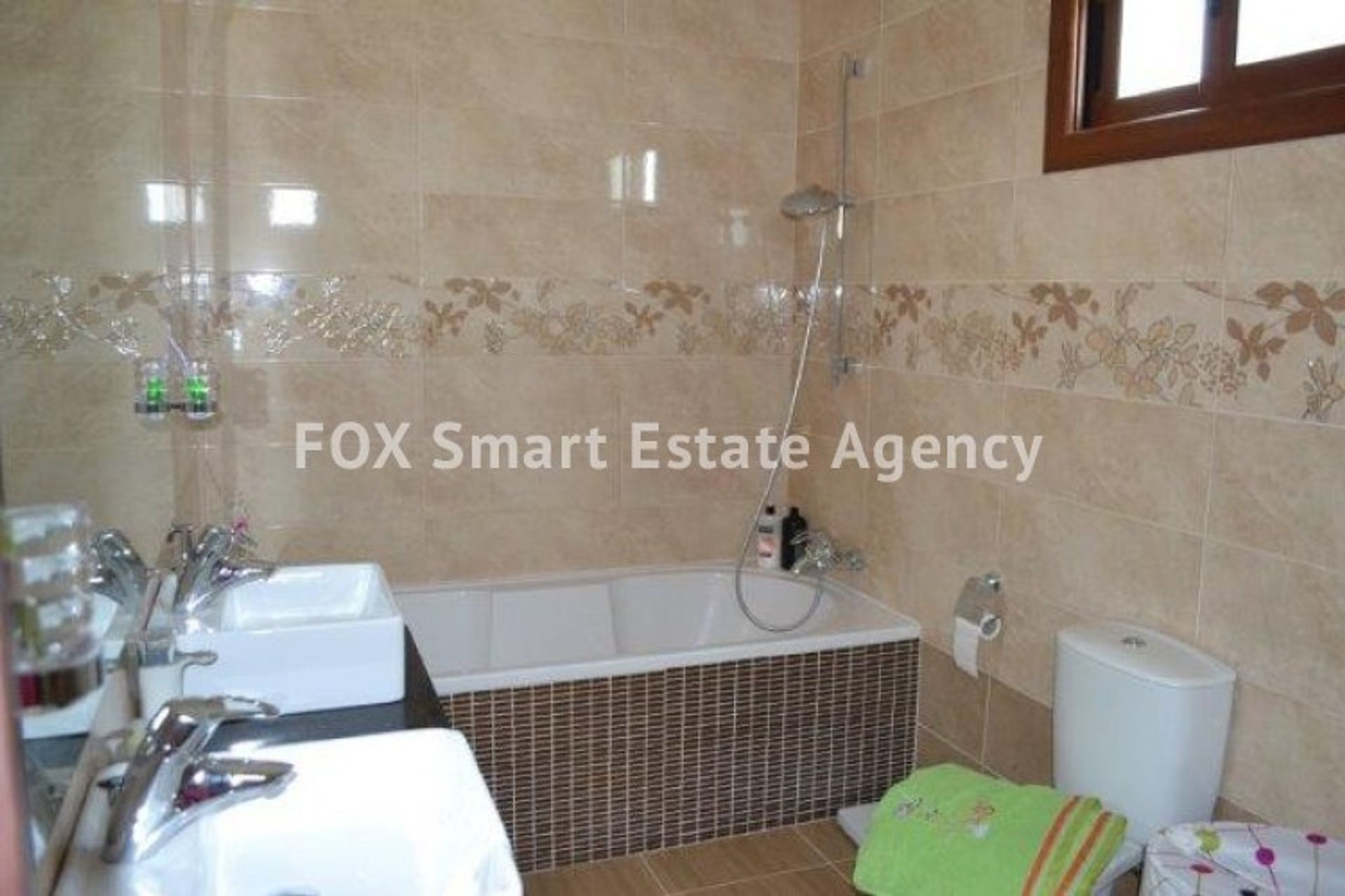 rumah dalam Germasogeia, Limassol 10706440