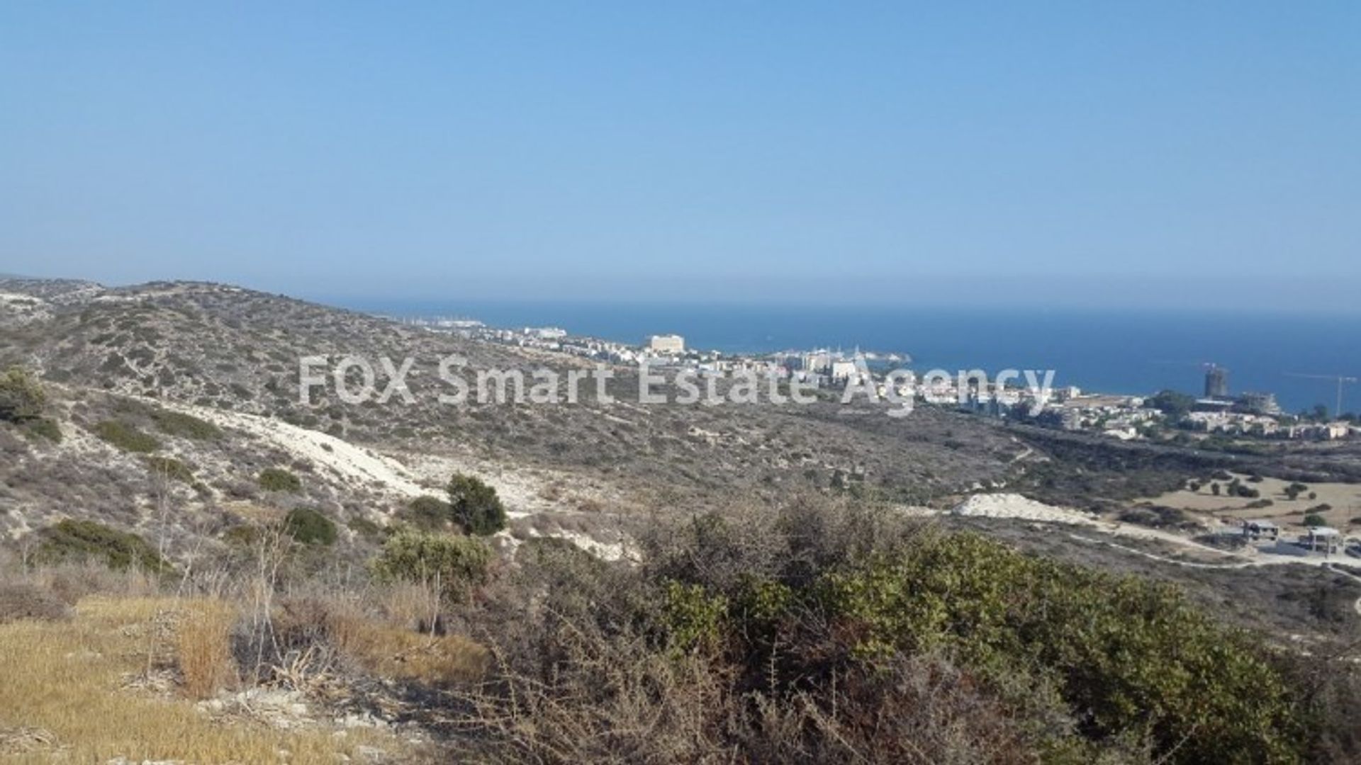 Land i Agios Tychon, Larnaka 10706671