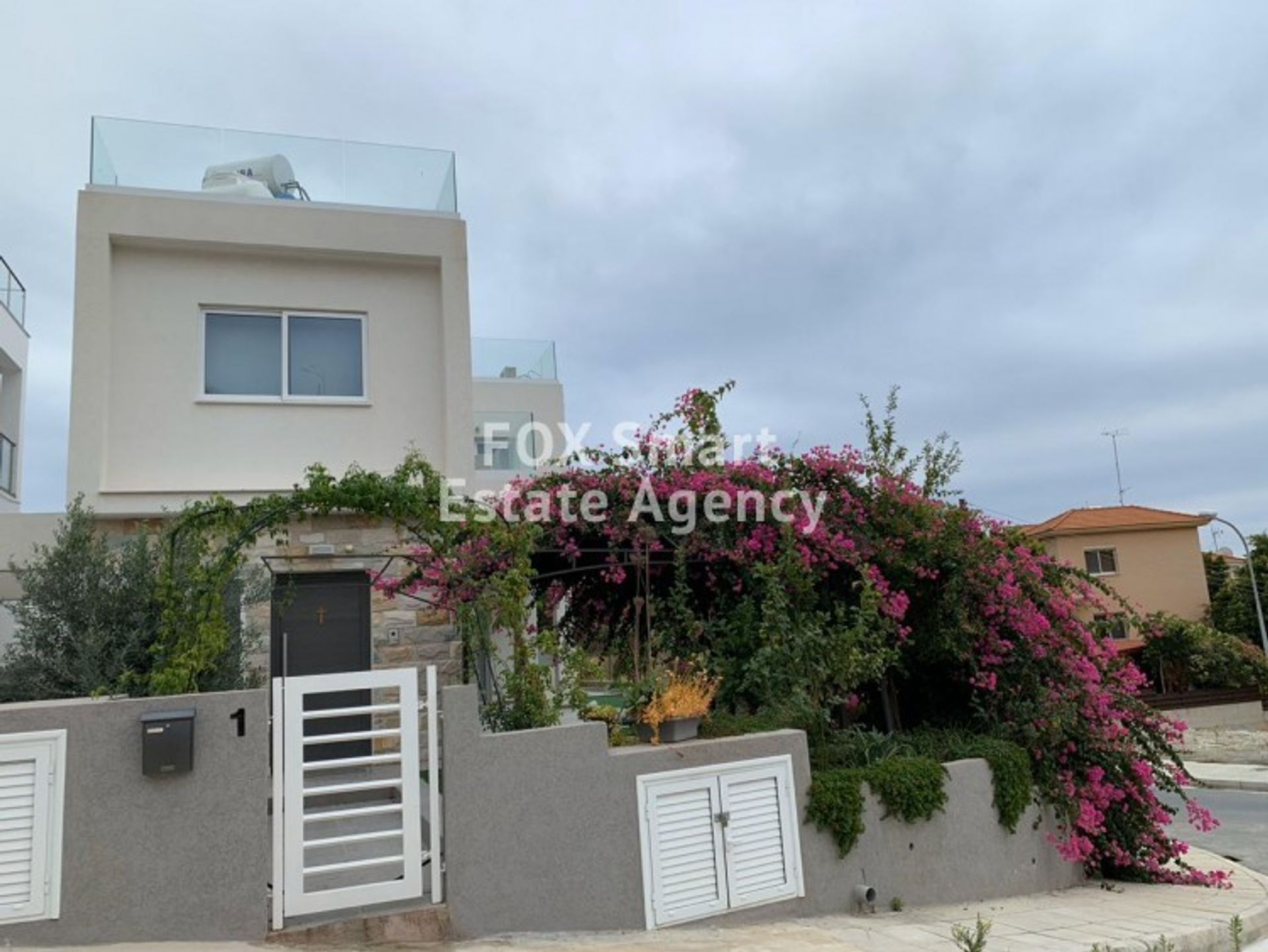 Casa nel Agios Tychon, Larnaca 10706992