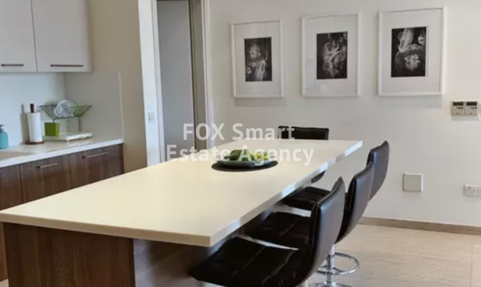 Condominium in Limassol, Lemesos 10707055