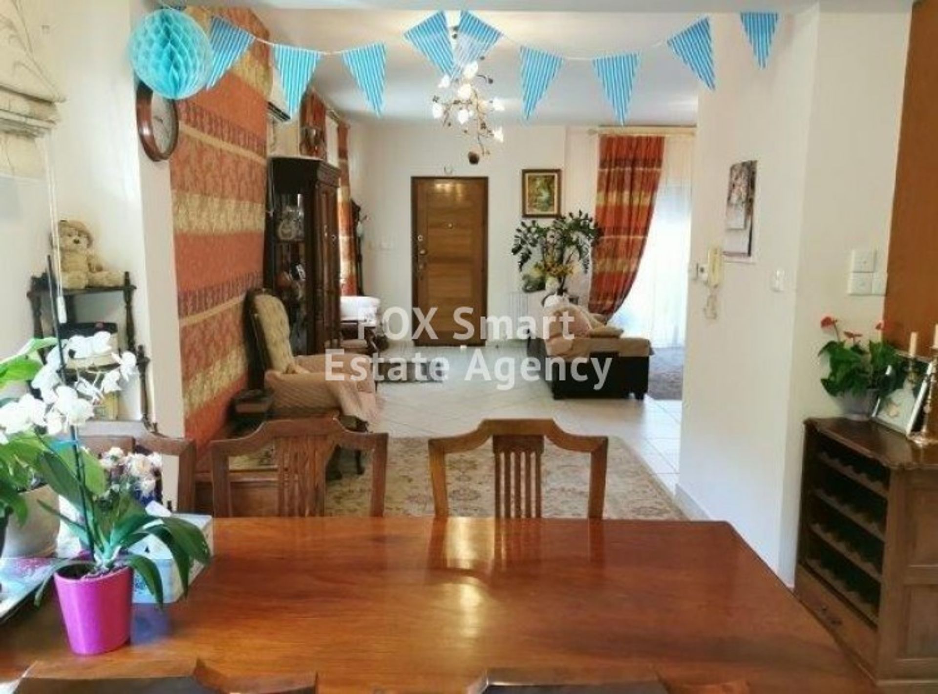 Huis in Agios Athanasios, Limassol 10707209