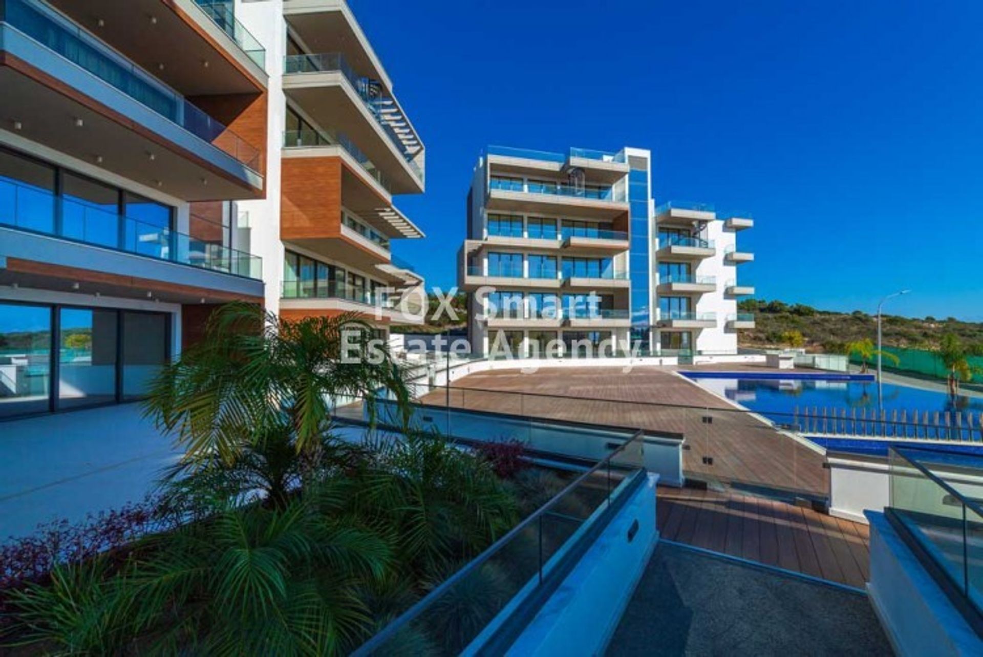 Condominio nel Agios Tychon, Limassol 10707533