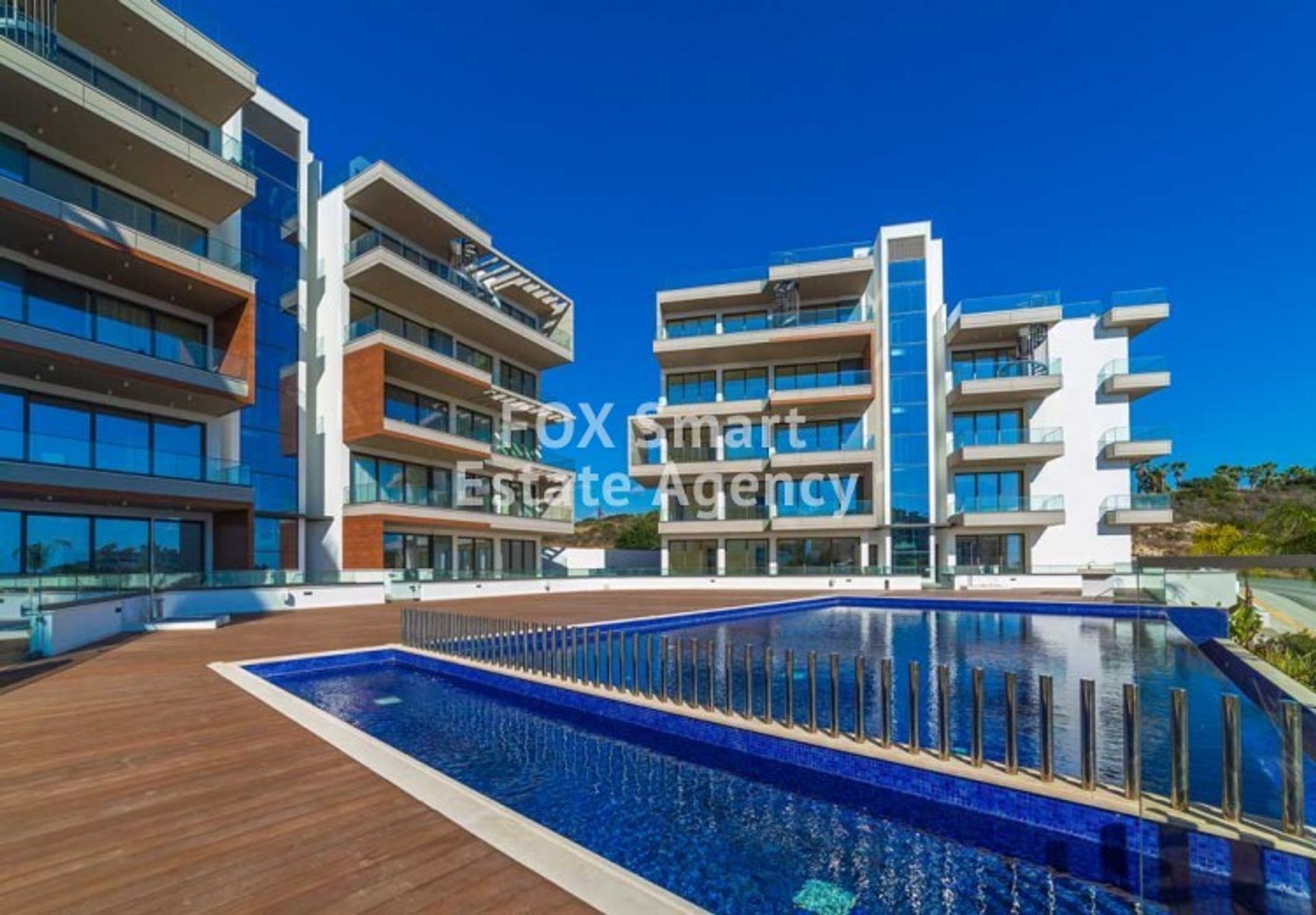 Condominio nel Agios Tychon, Limassol 10707533