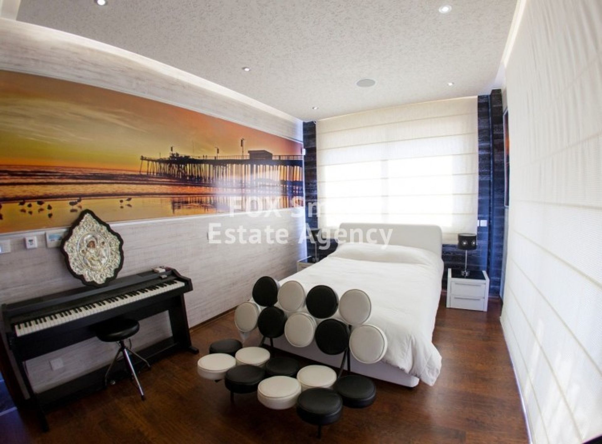 Condominium in Limassol, Limassol 10707568