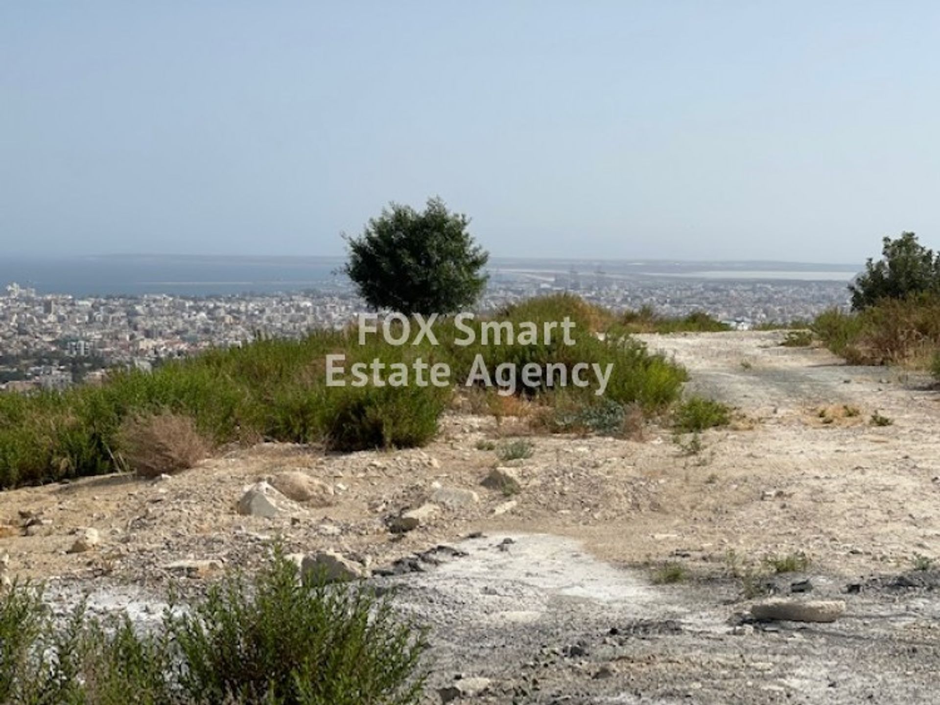 Terra no Agios Athanasios, Limassol 10707802