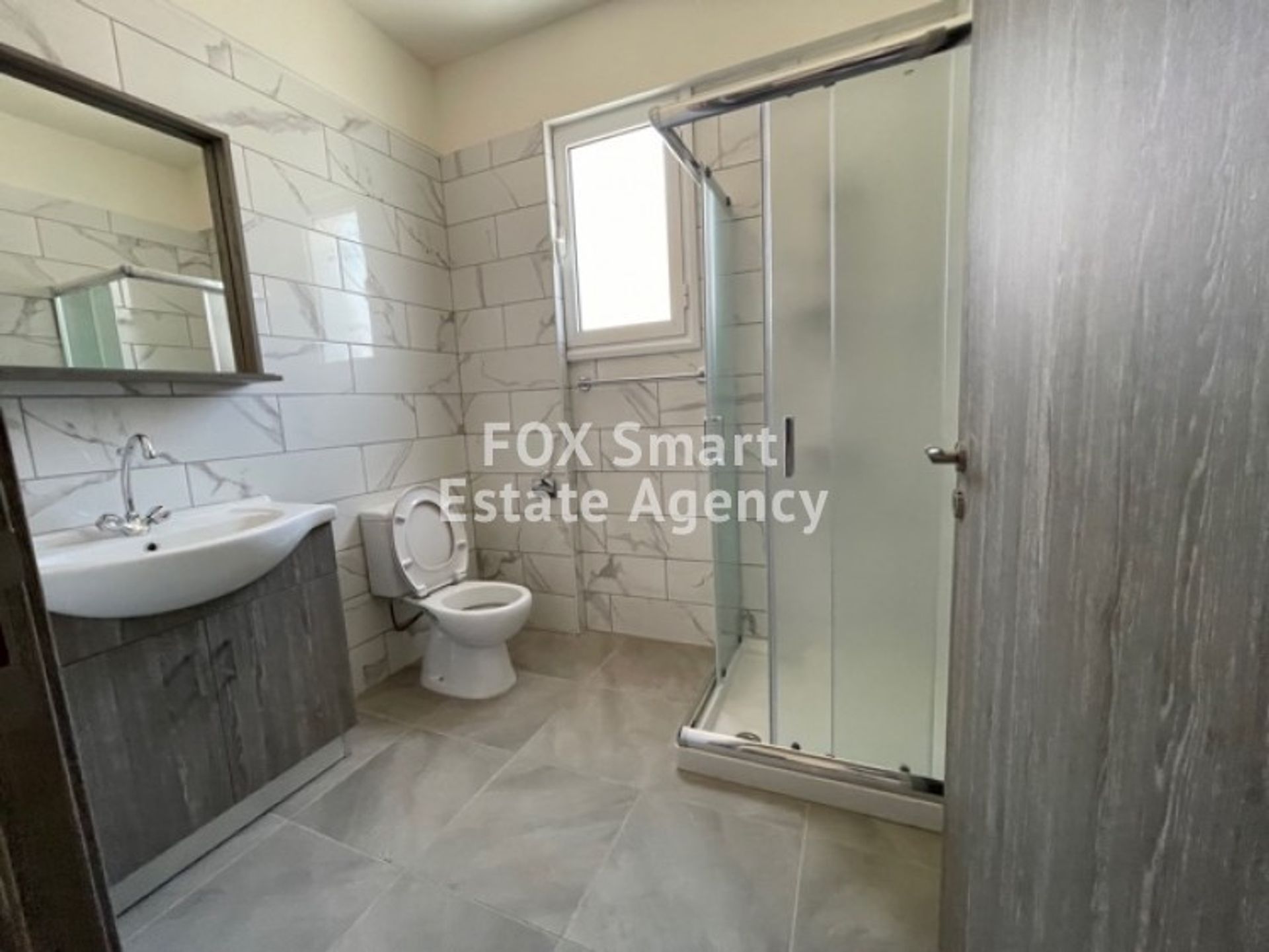 Βιομηχανικός σε Limassol, Limassol 10707942