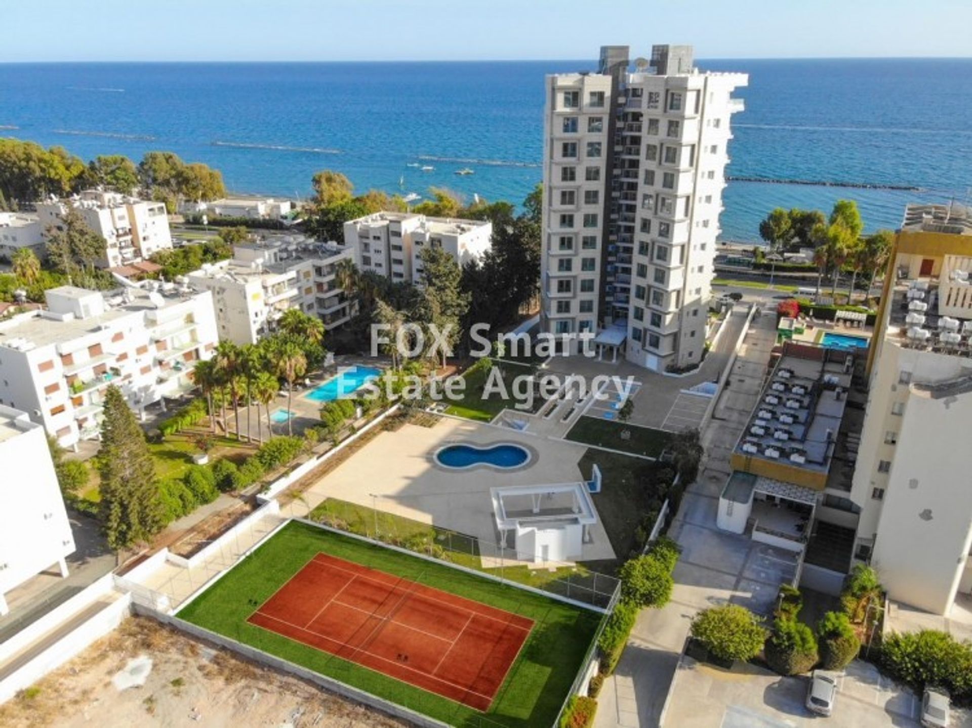 Condominio nel Agios Tychon, Limassol 10708324