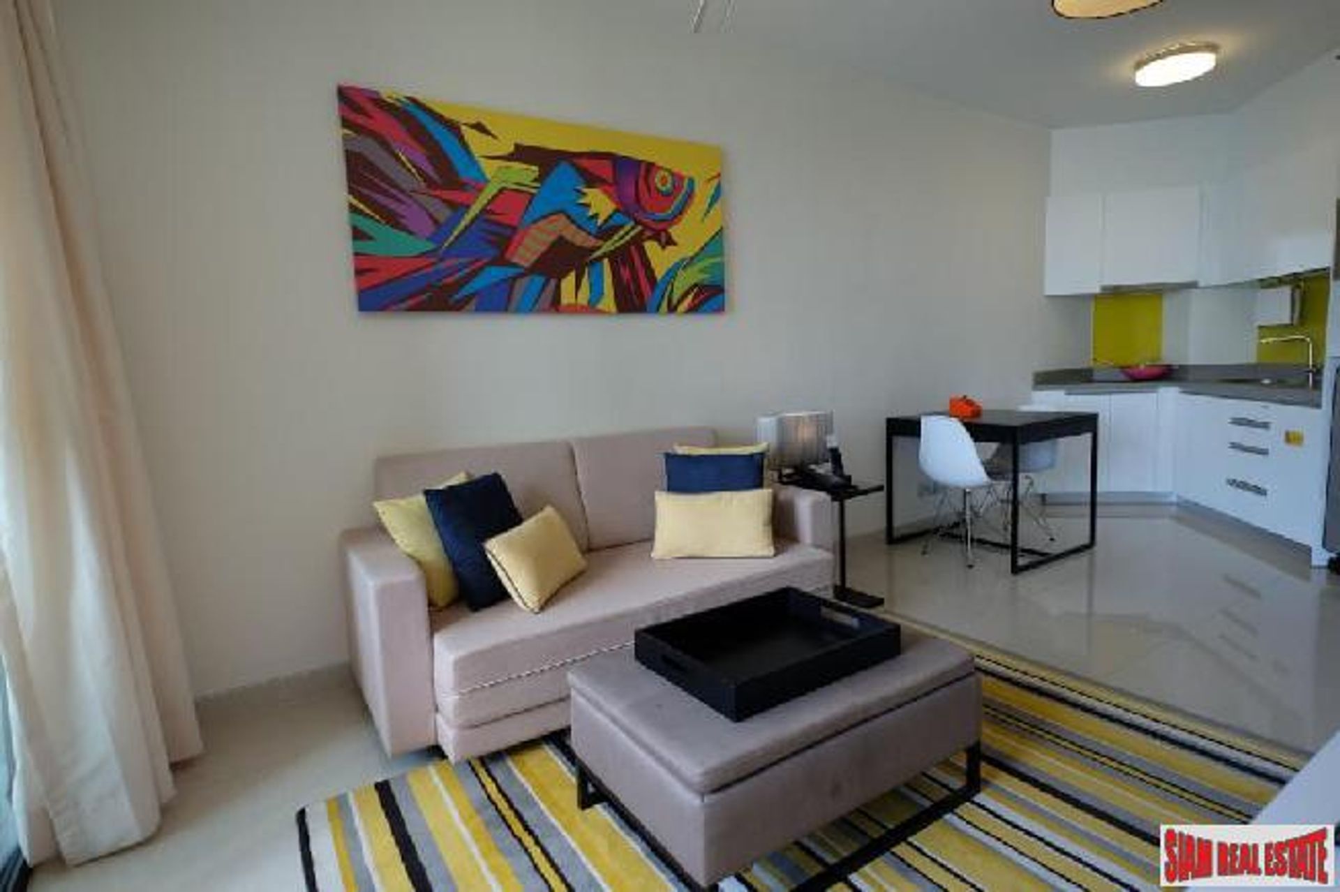 Condominium in Ban Choeng Thale, Phuket 10708790