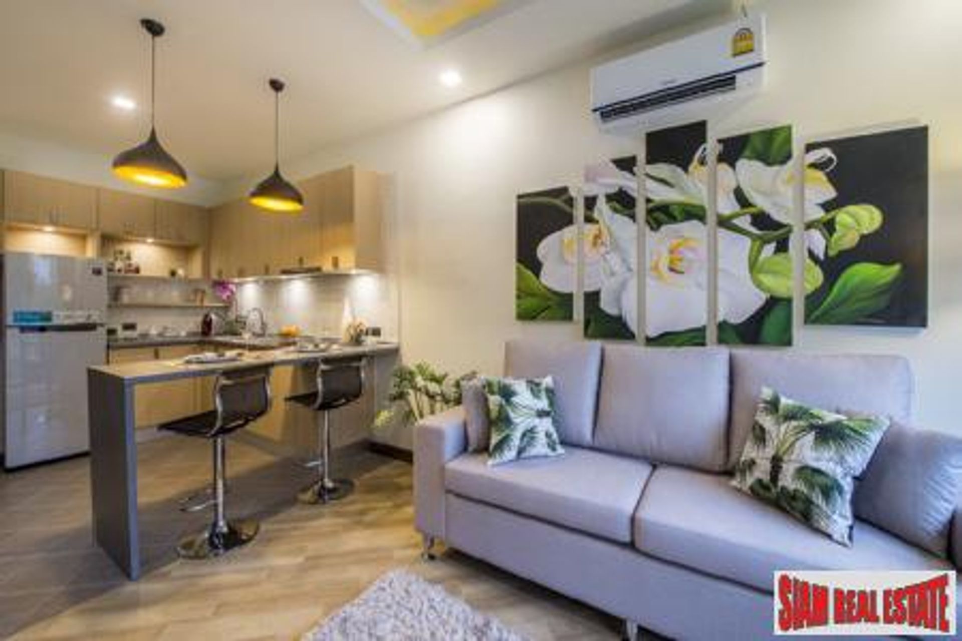 Condominio nel Ban Phrom Thep, Phuket 10708873