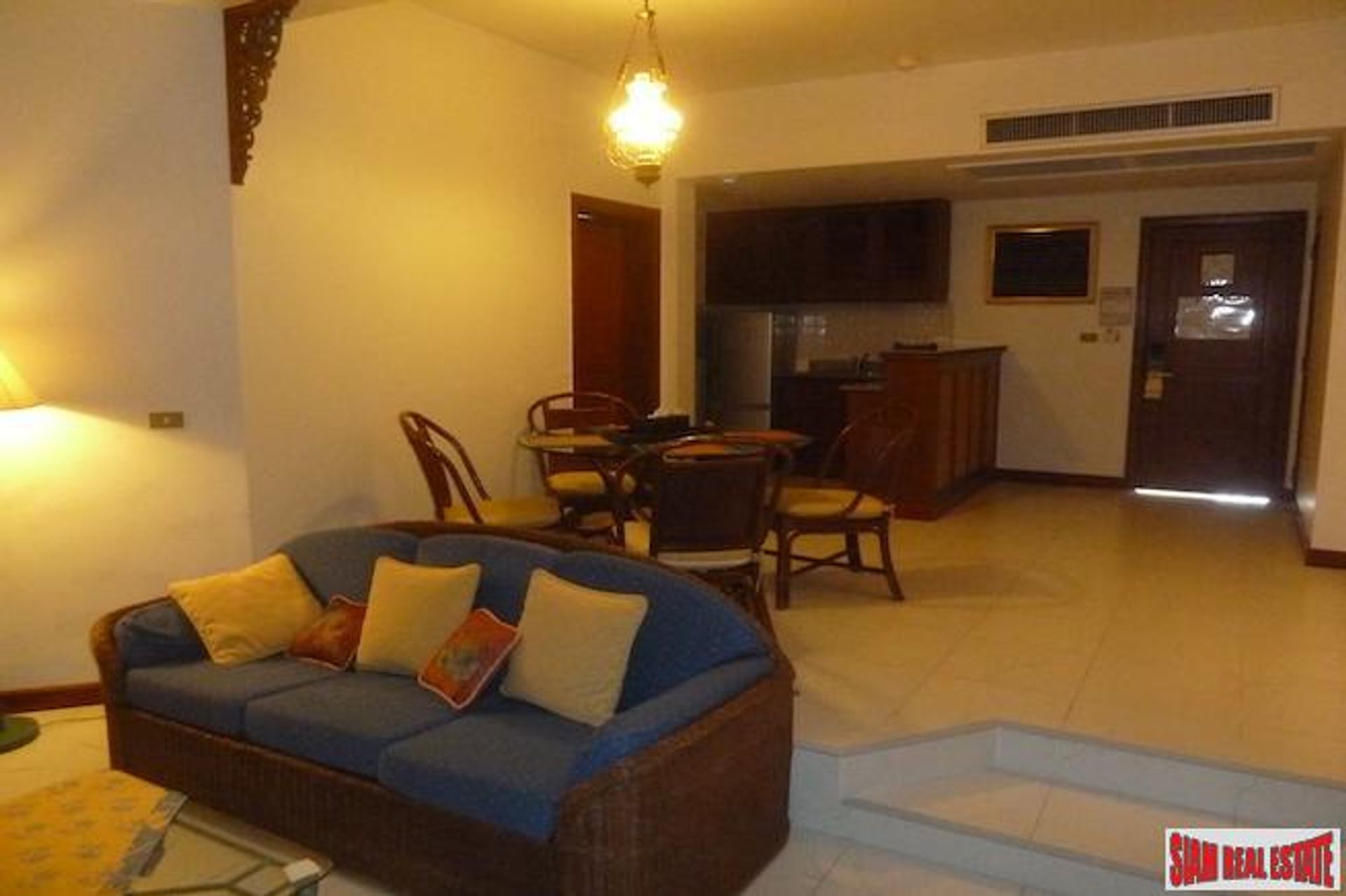 Condominio nel Tambon Choeng Thale, Chang Wat Phuket 10708908