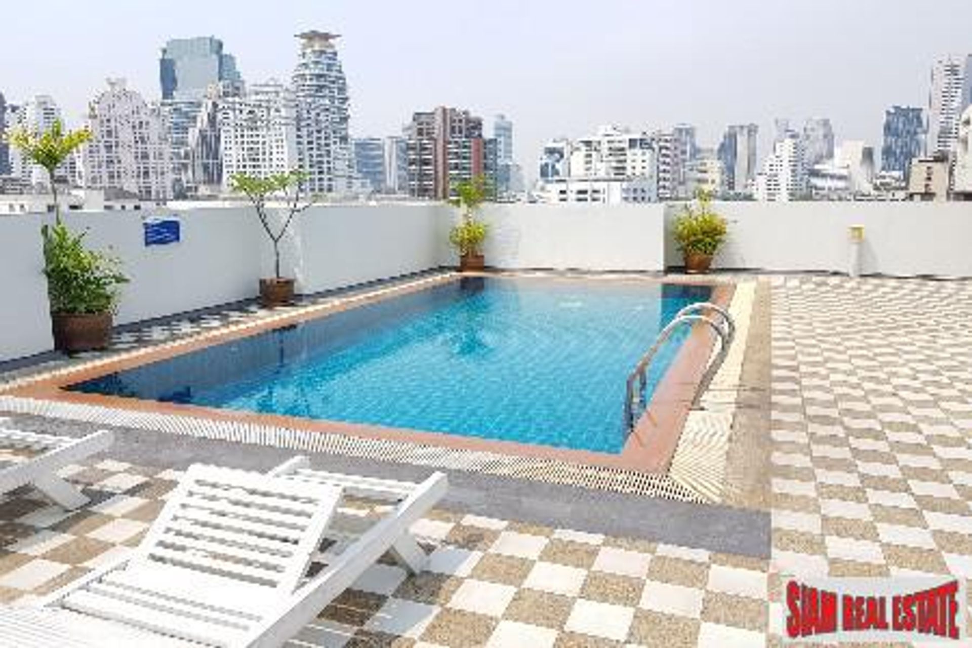 Condominio en Ban Na Song, Krung Thep Maha Nakhon 10709314