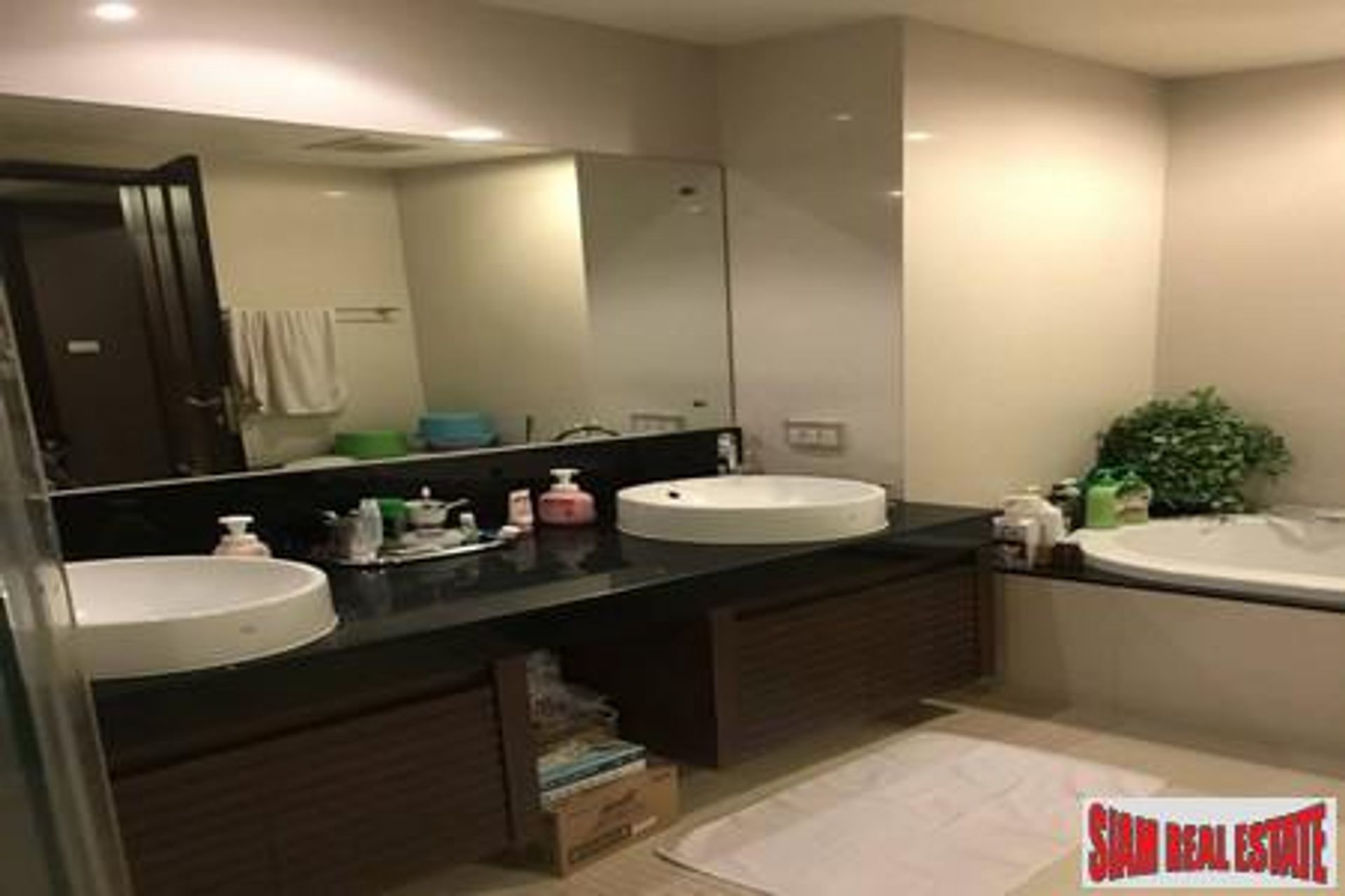 Condominio en , Krung Thep Maha Nakhon 10709364