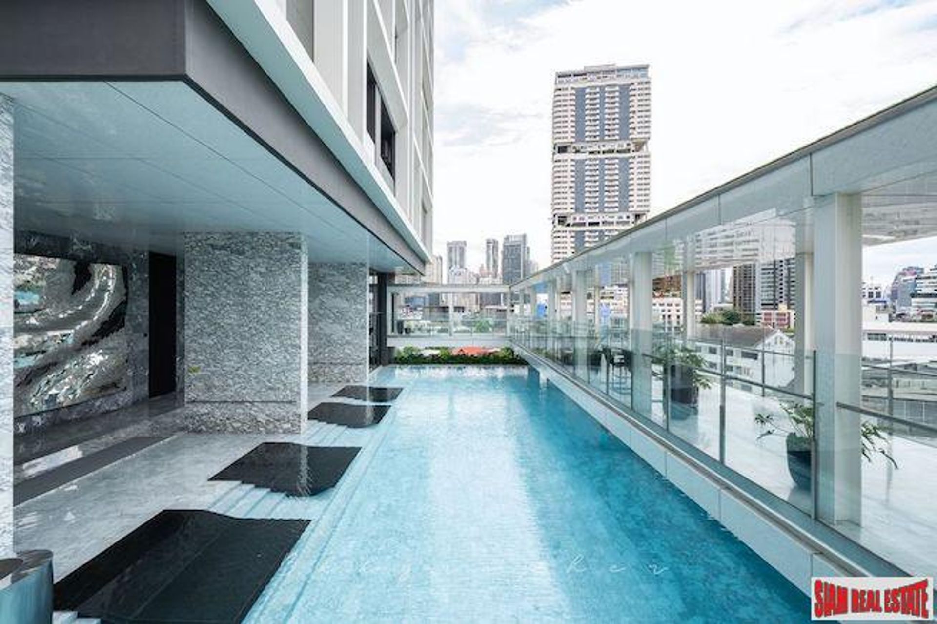 Condominio nel Khlong Toei, Krung Thep Maha Nakhon 10709423