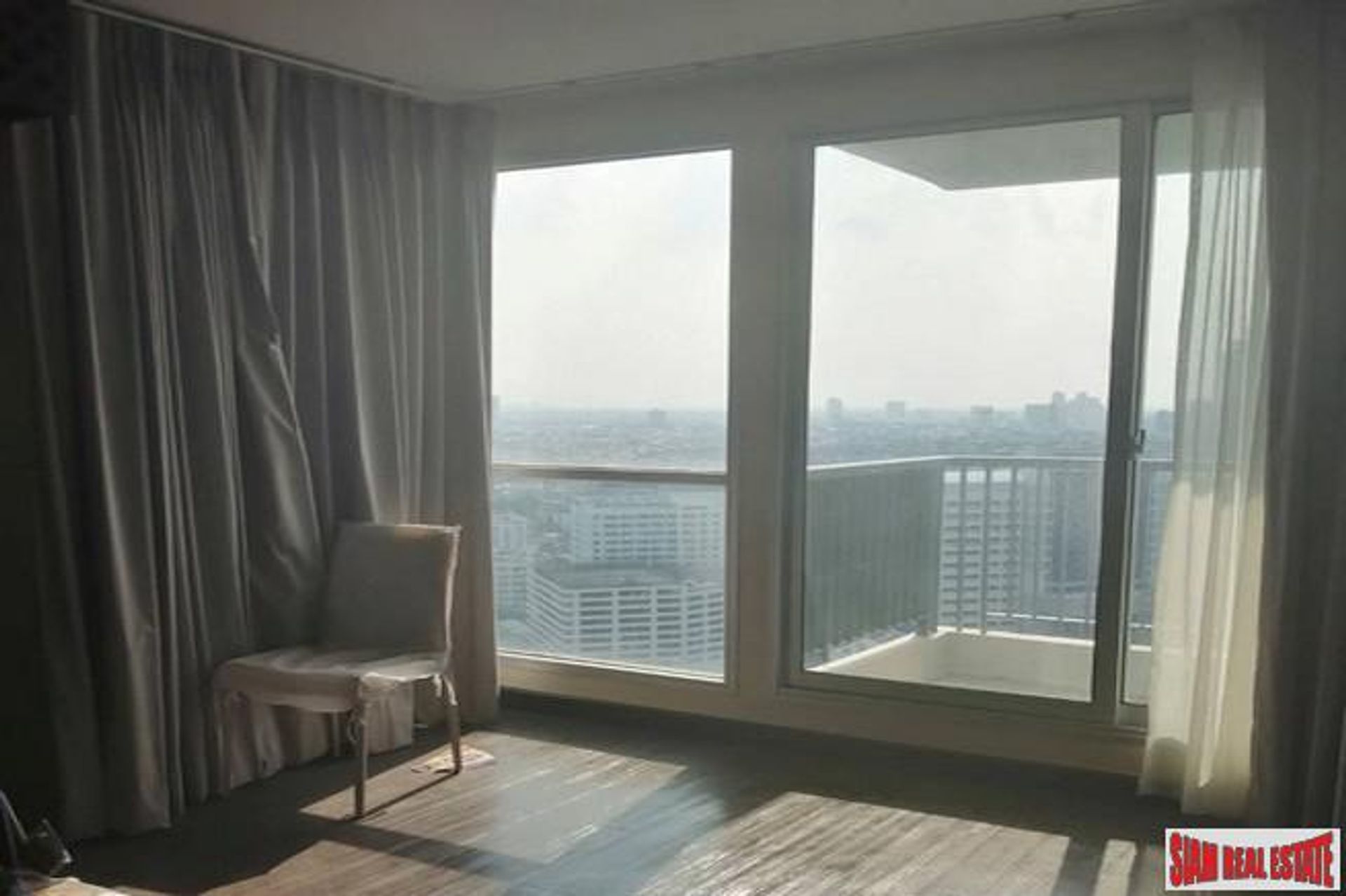 Condominium in , Krung Thep Maha Nakhon 10709446