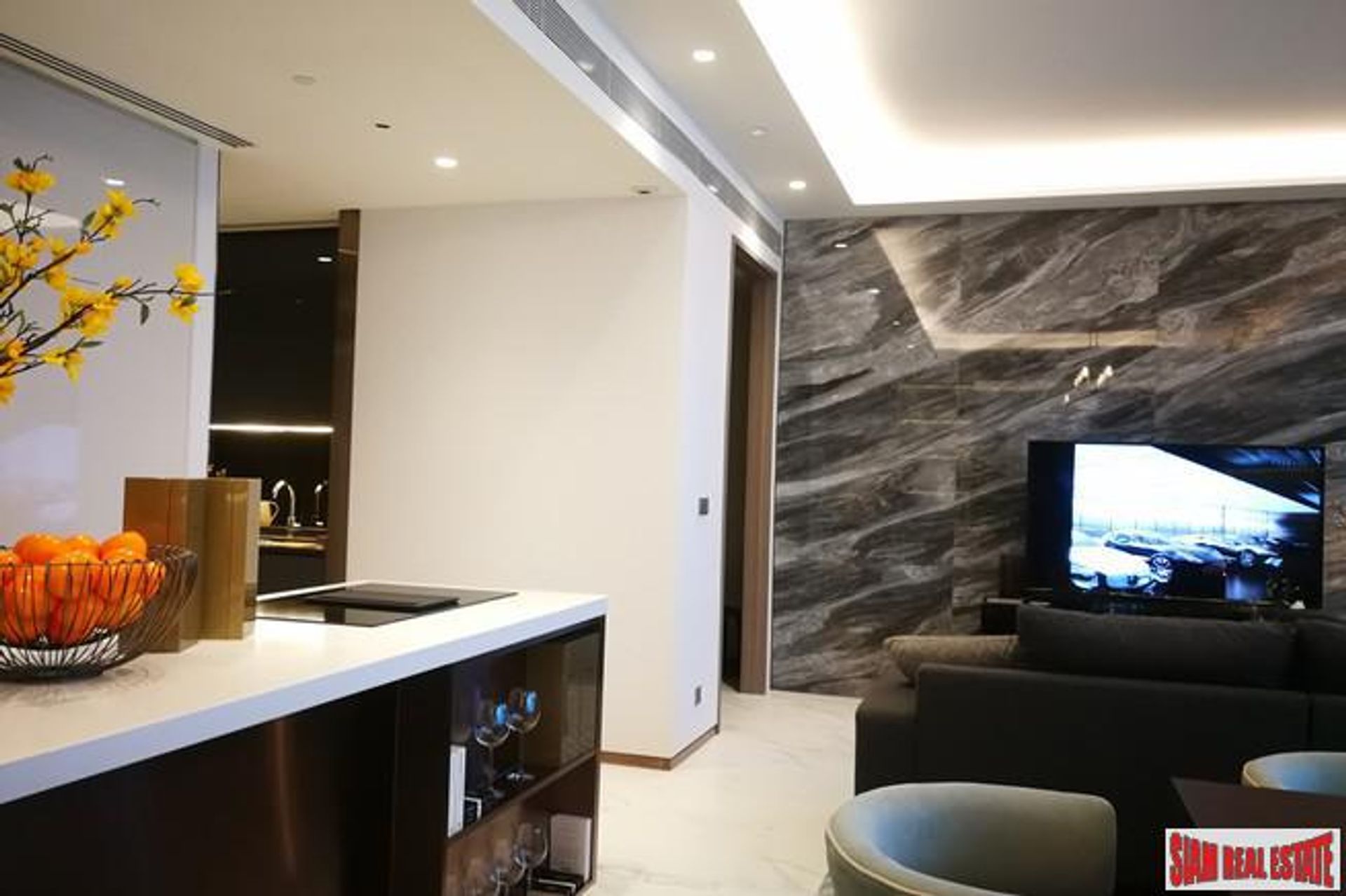 Condominium in Krung Thep Maha Nakhon, Samut Prakan 10709455