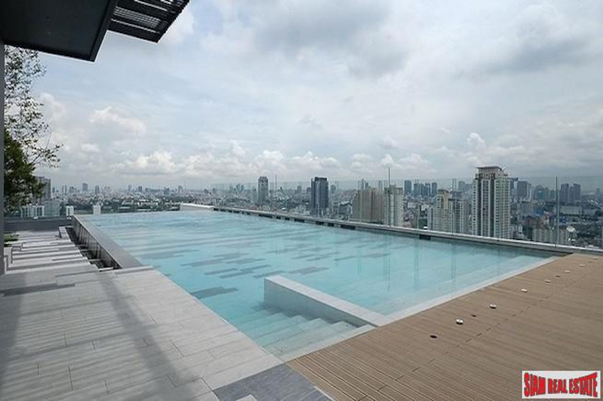 Condominio en Ratchathewi, Krung Thep Maha Nakhon 10709699