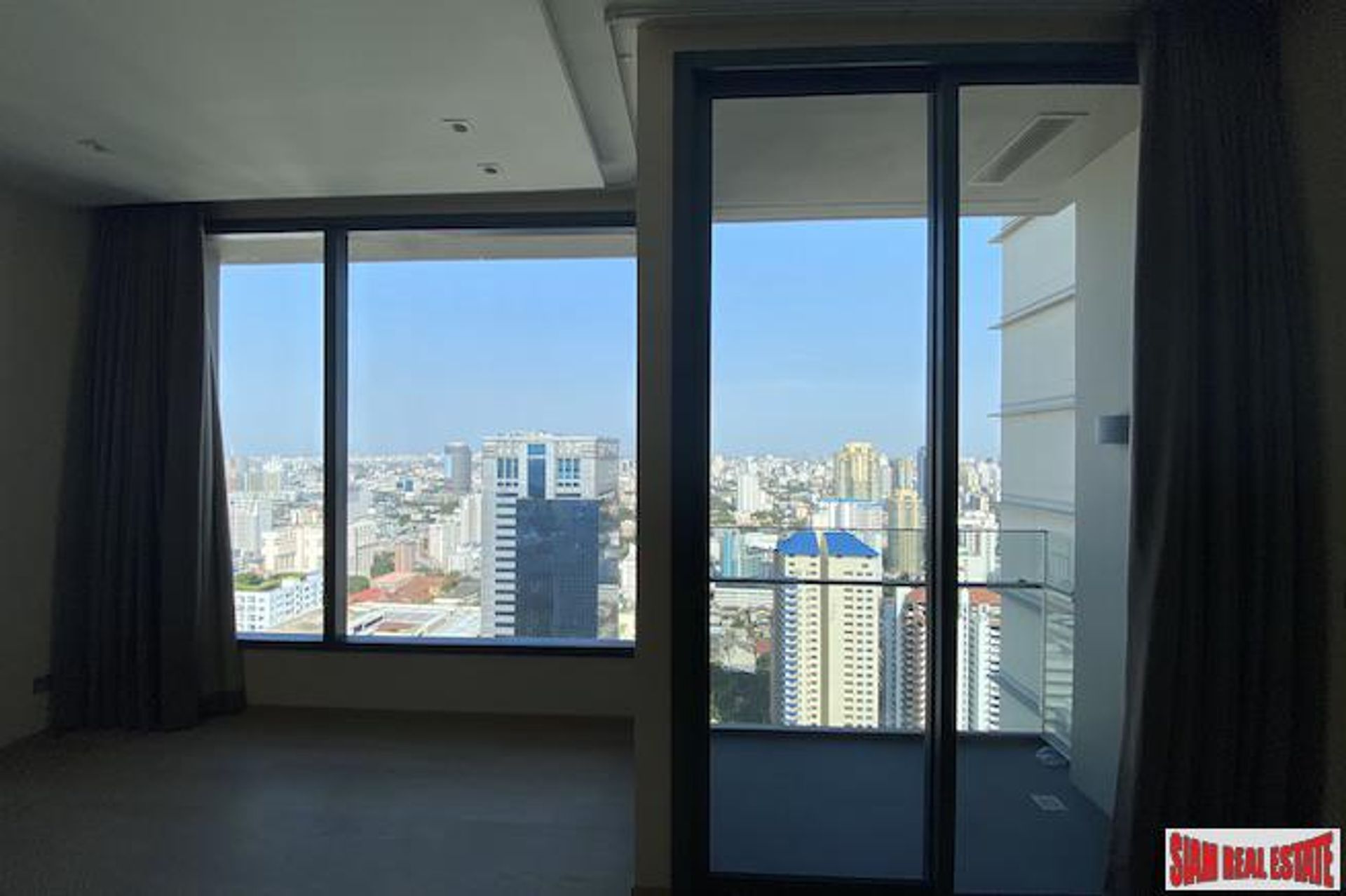 Condominio en Ban Na Song, Krung Thep Maha Nakhon 10709720