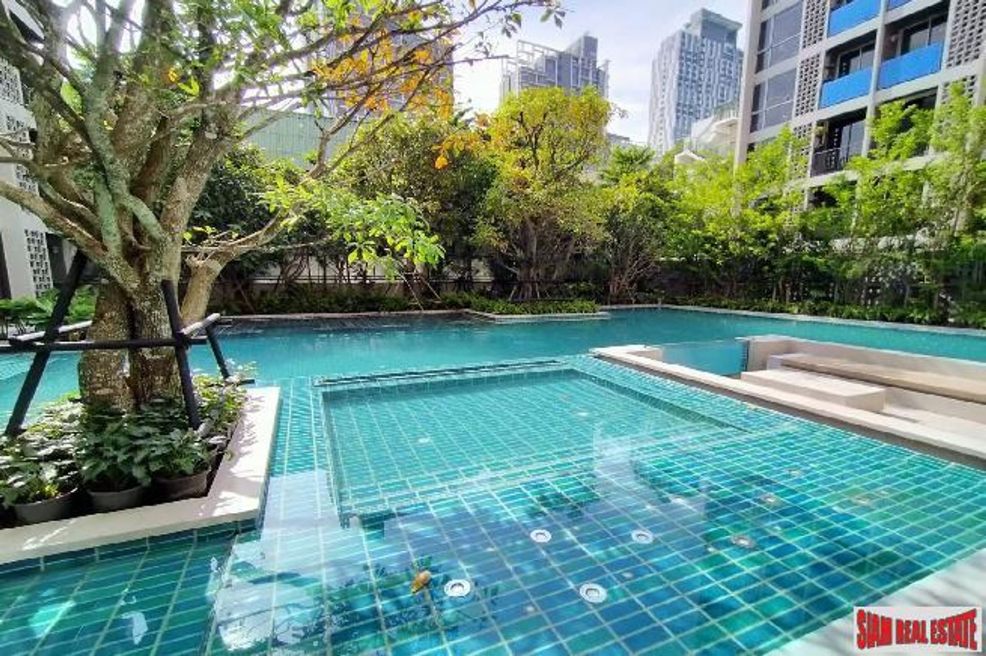 Condominio nel Phra Khanong, Krung Thep Maha Nakhon 10709887