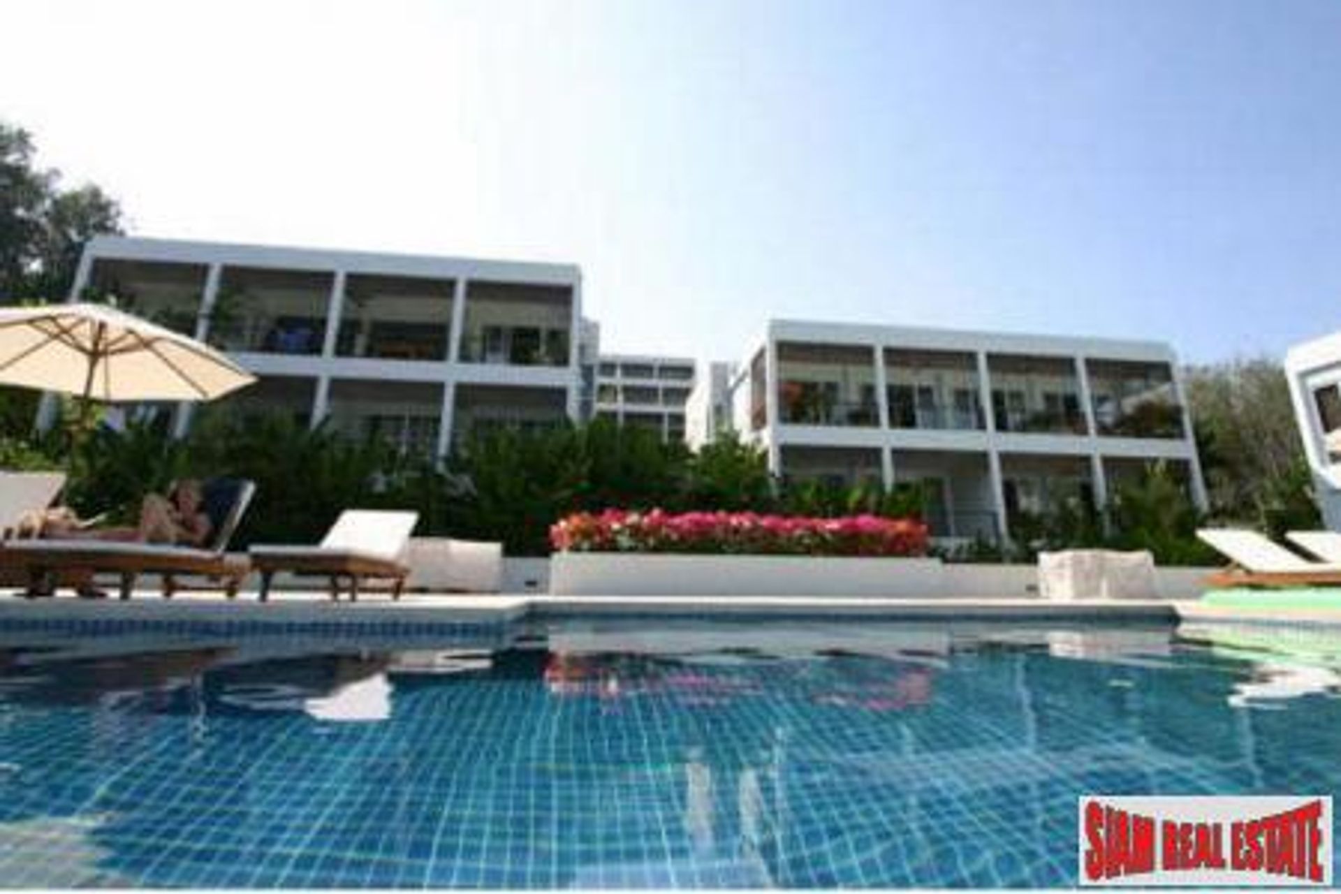 Condominium in Ban Ao Po, Phuket 10709983