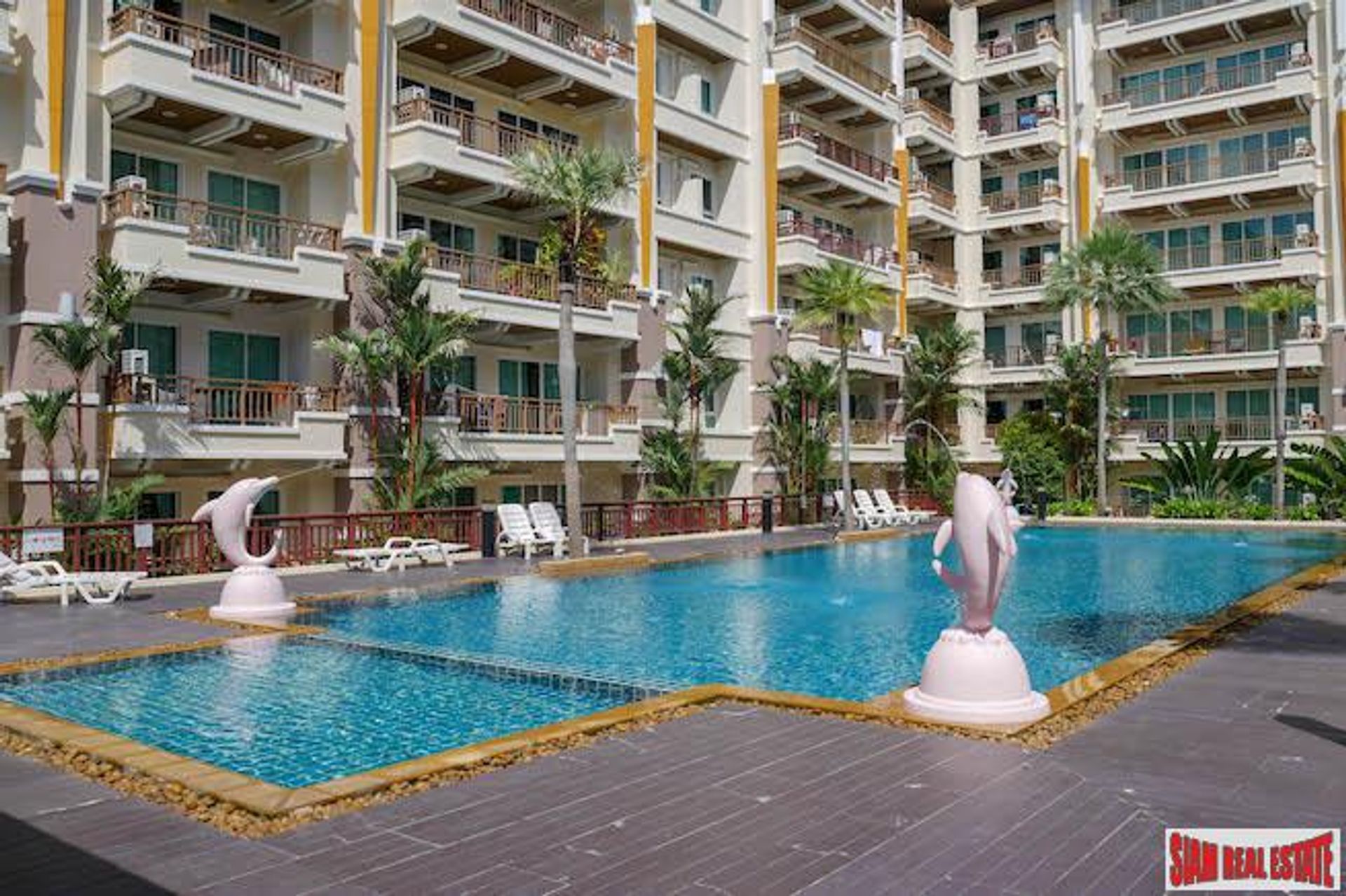 Condominio nel Tambon Patong, Chang Wat Phuket 10710126