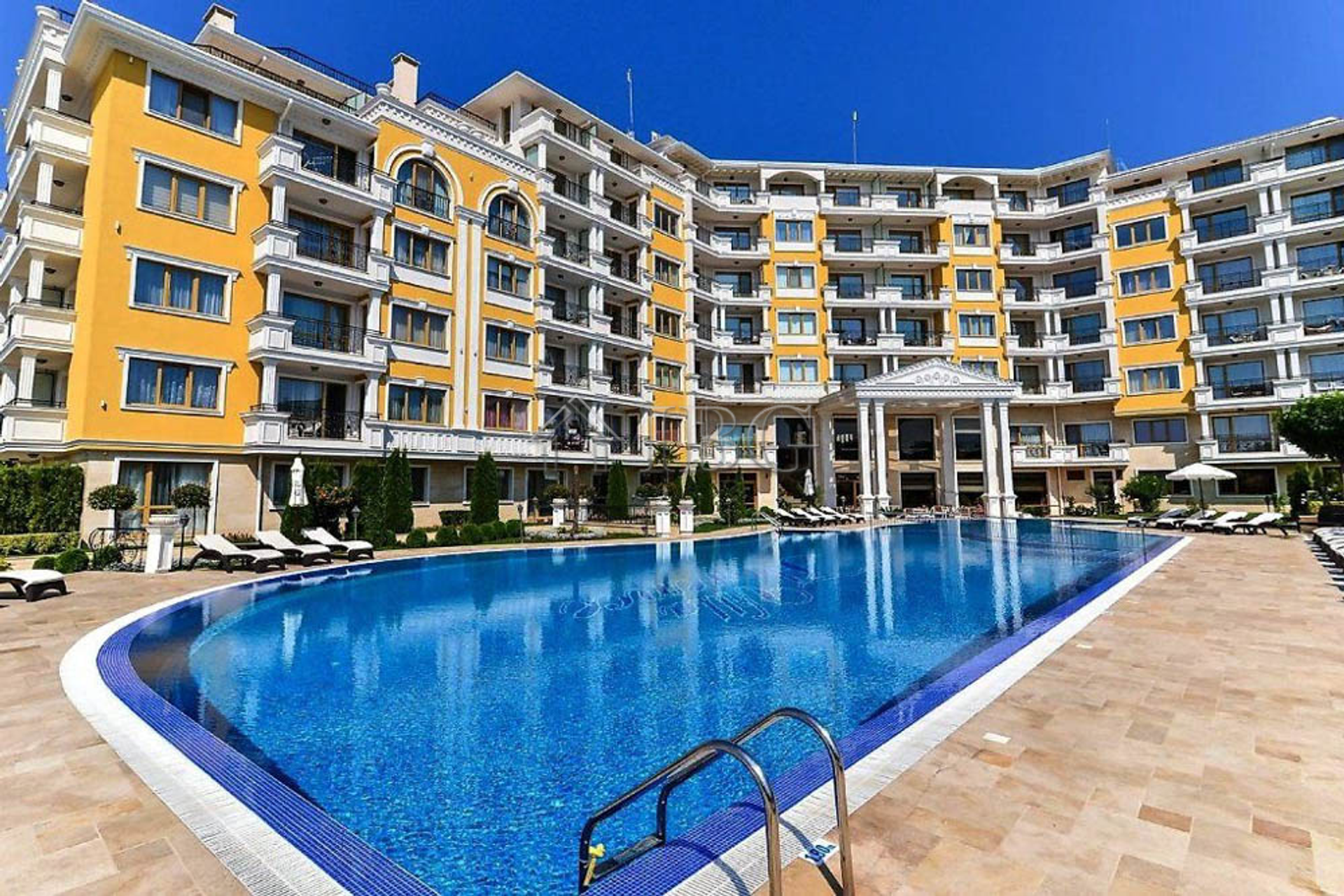 Condominium in Sveti Vlas, Burgas 10710622